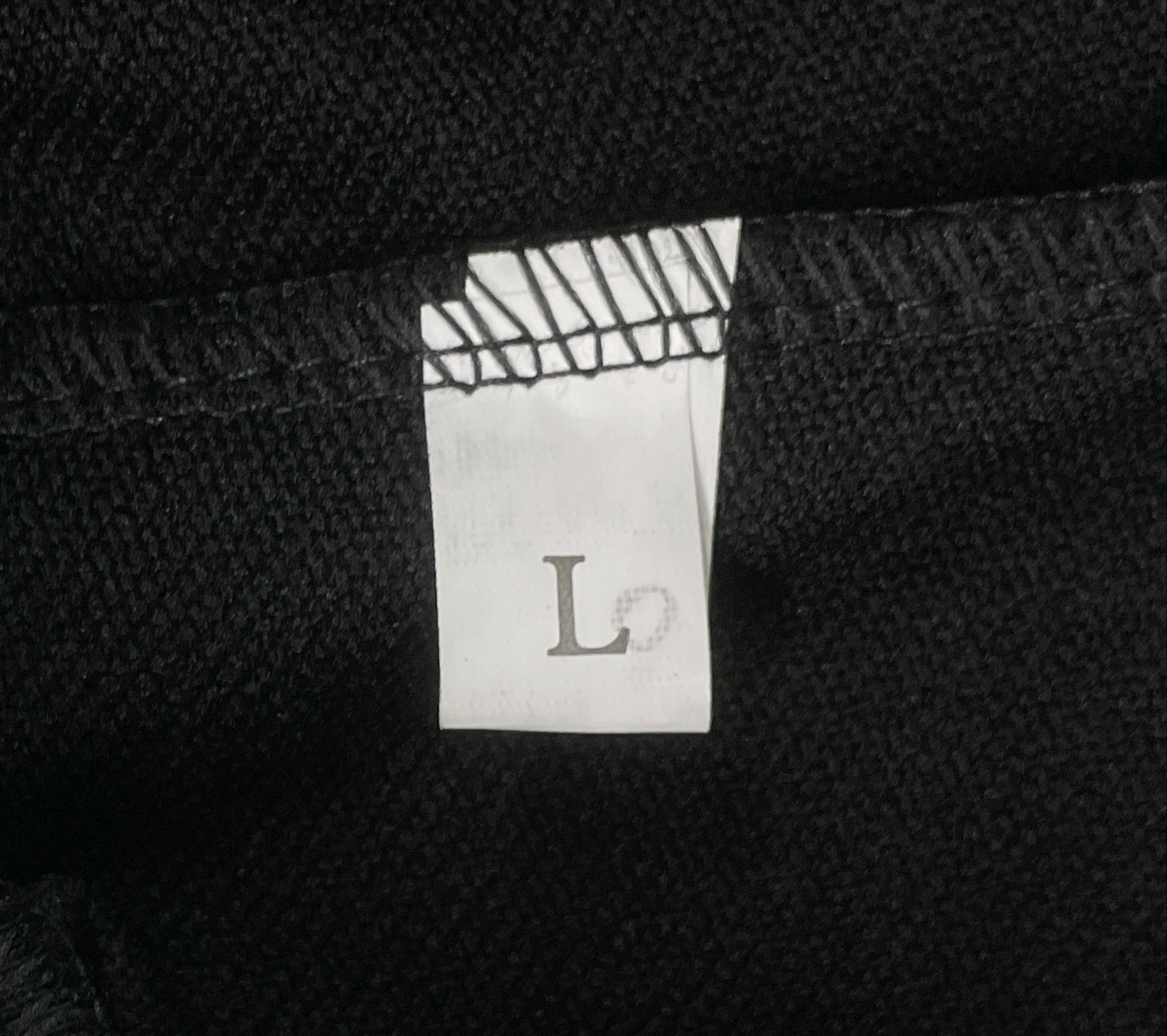 Shorts QC photo 2 of 32