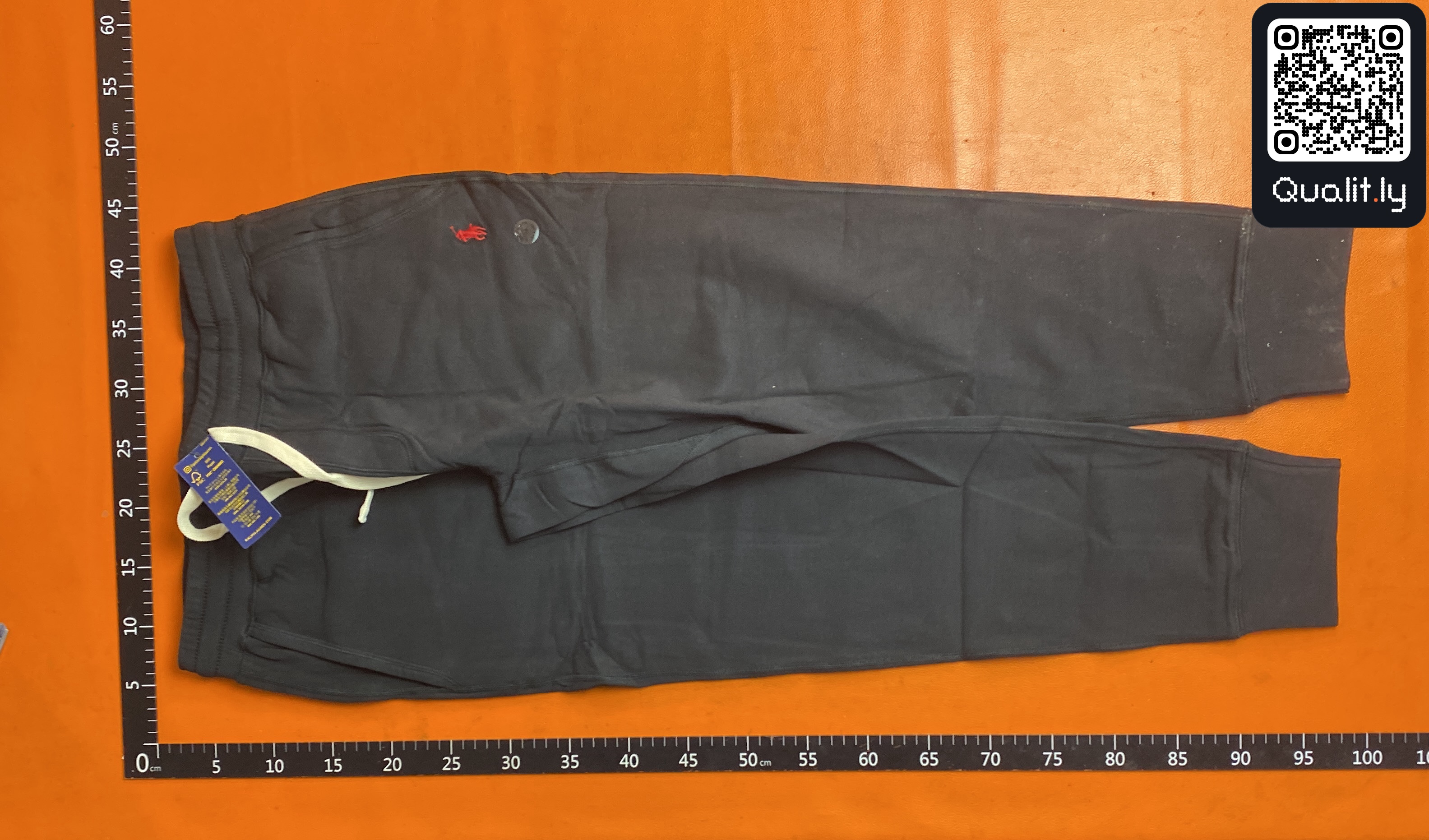 长裤 QC 照片 2 / 135