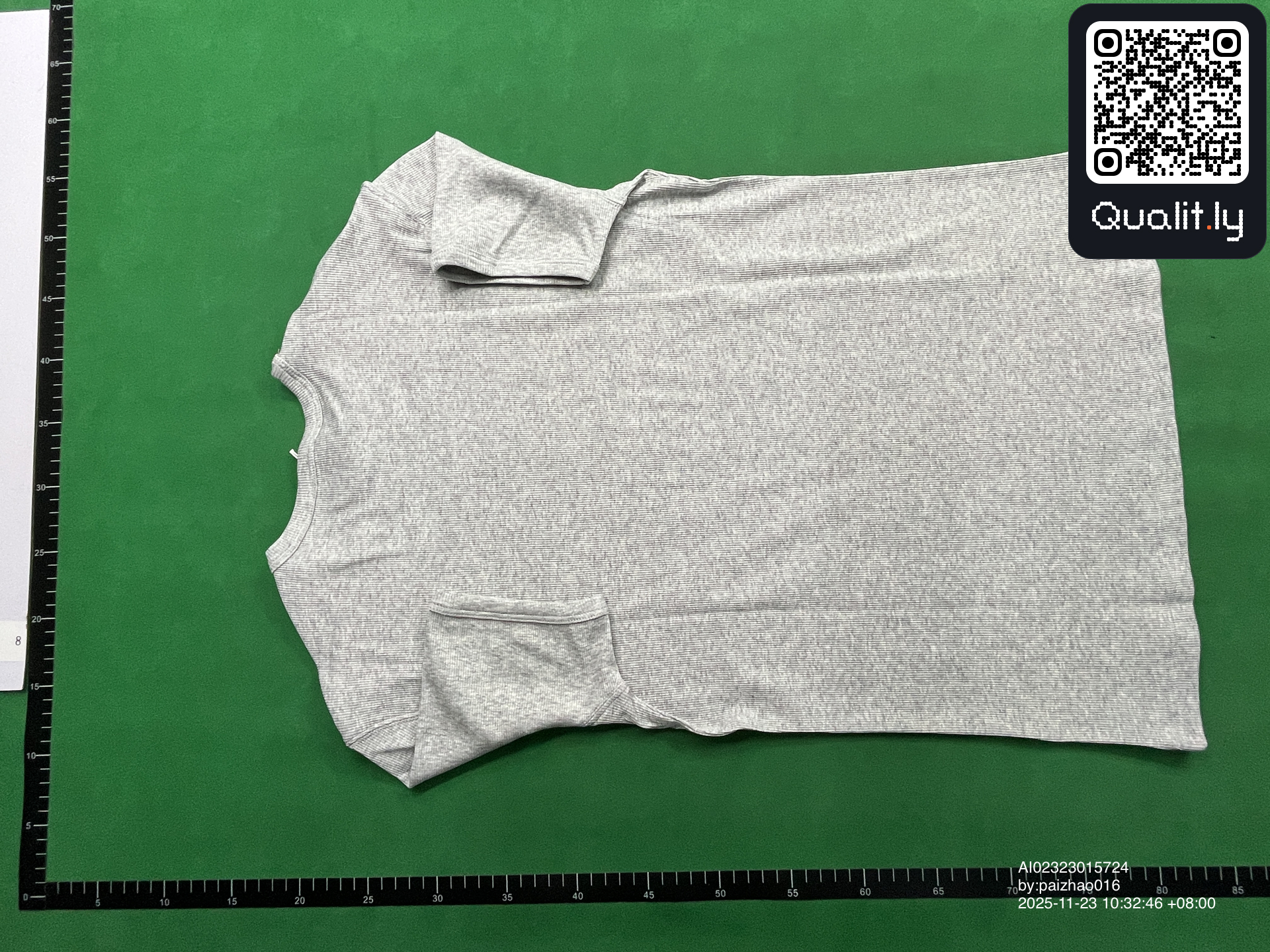 T-shirt — QC-foto 2 van 12