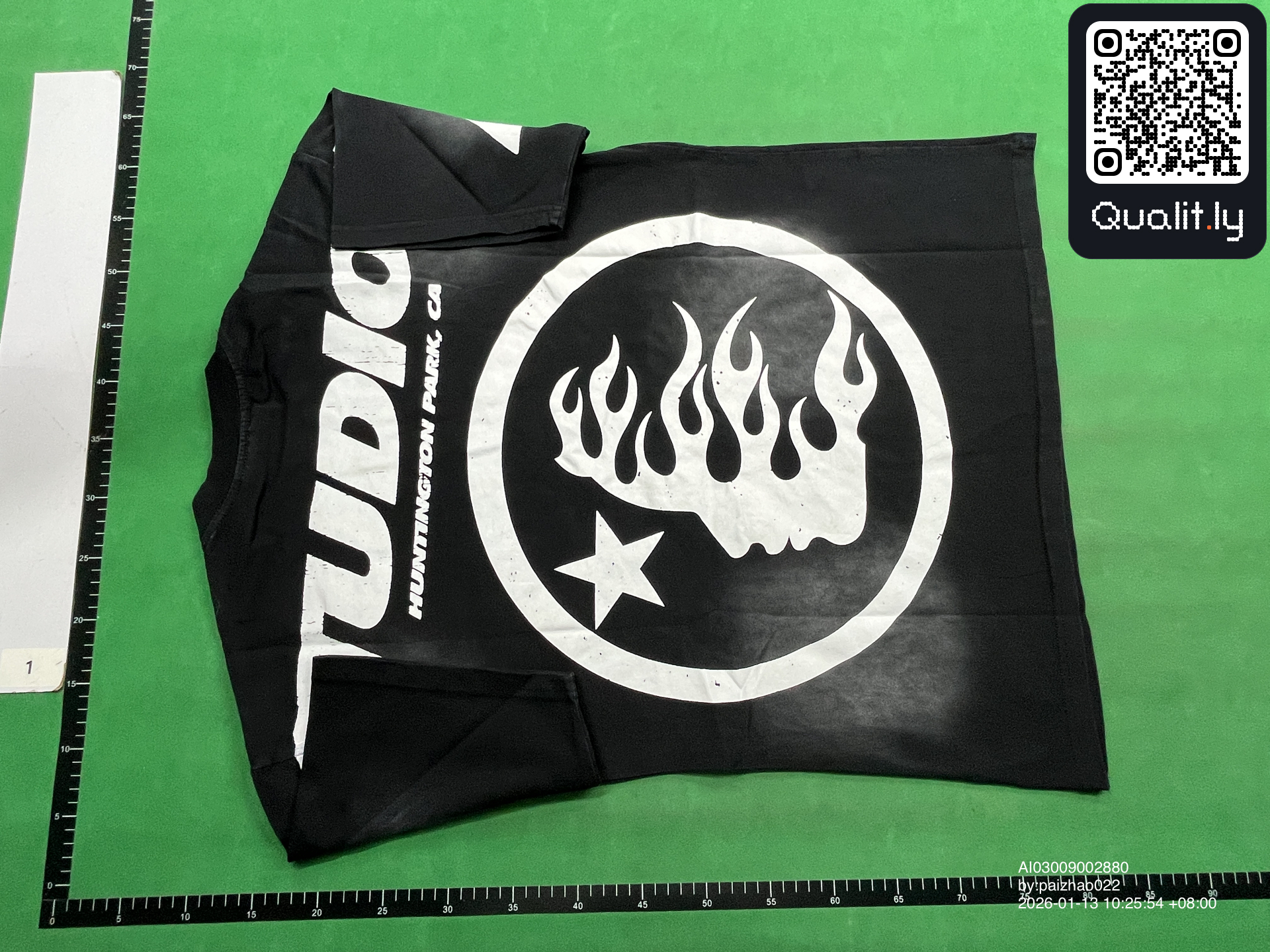 Sweatshirt QC photo 2 of 4