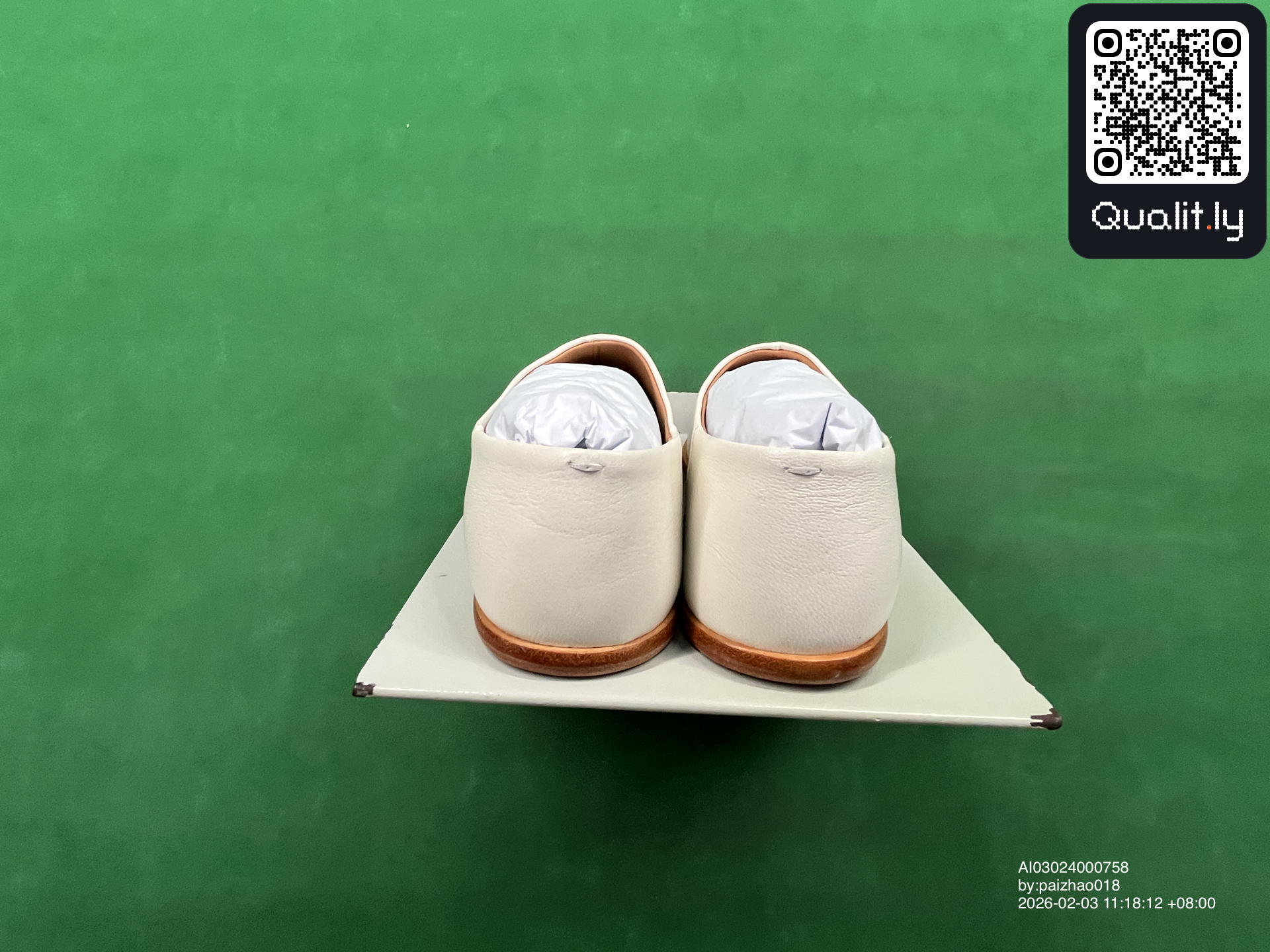 Pantofi sport — fotografie QC 3 din 10