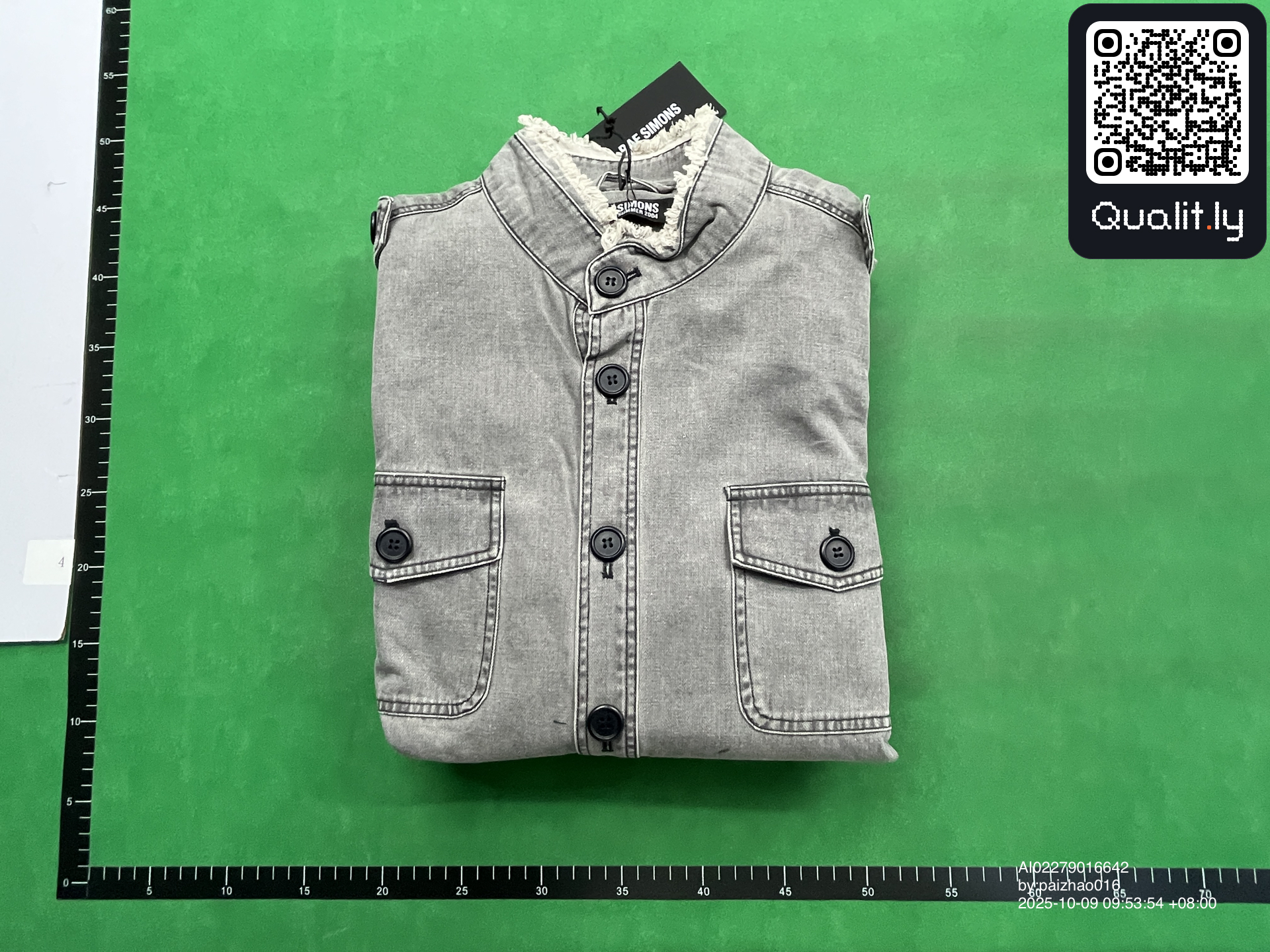 Jacke — QC-Foto 1 von 24