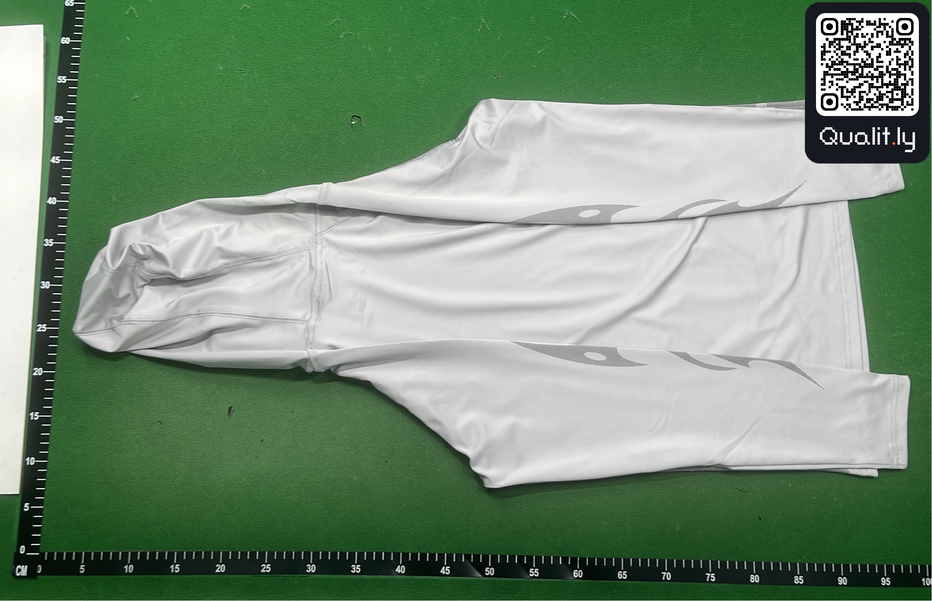 T-shirt — photo QC 3 sur 8