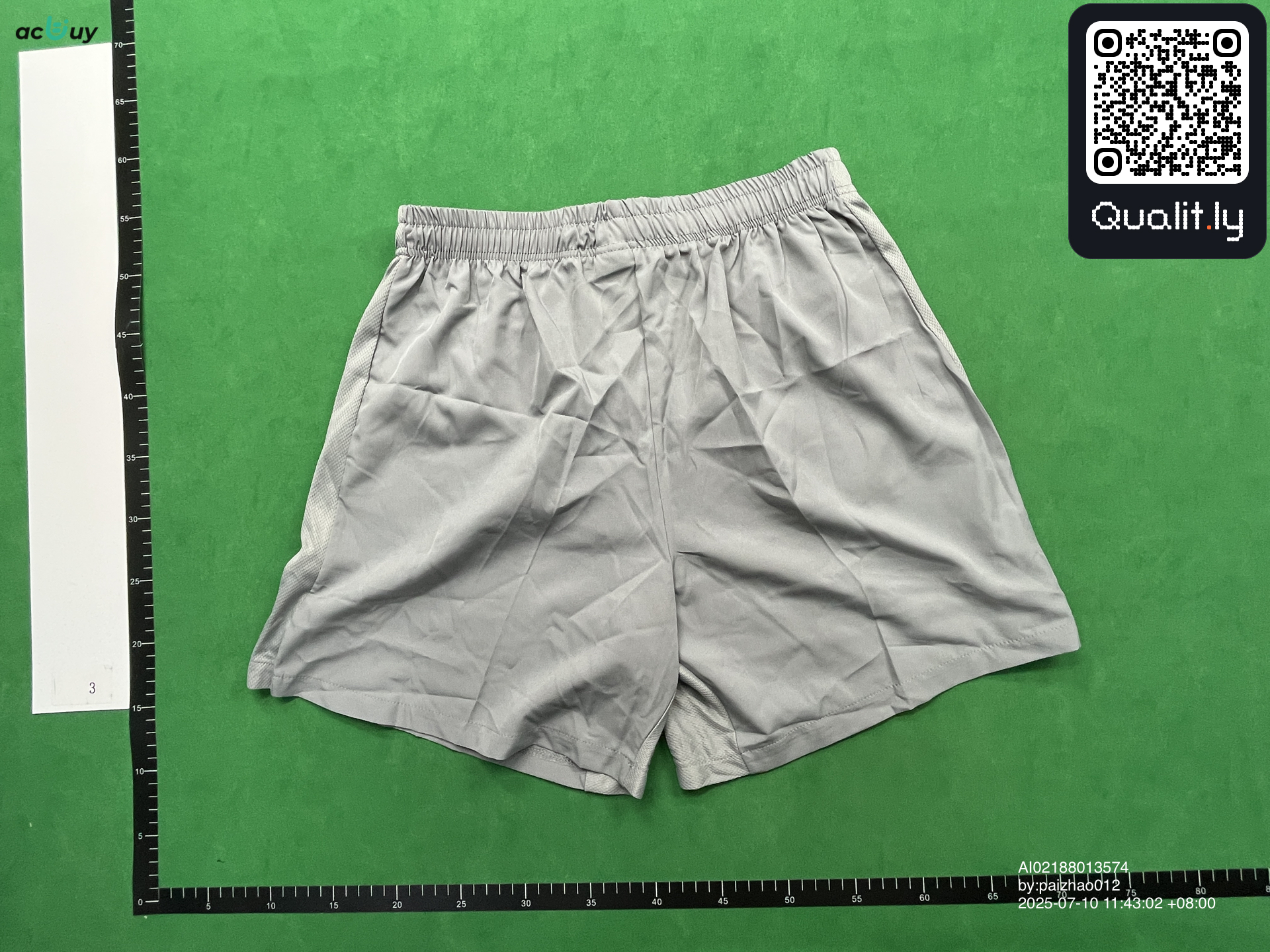 短裤 QC 照片 2 / 8