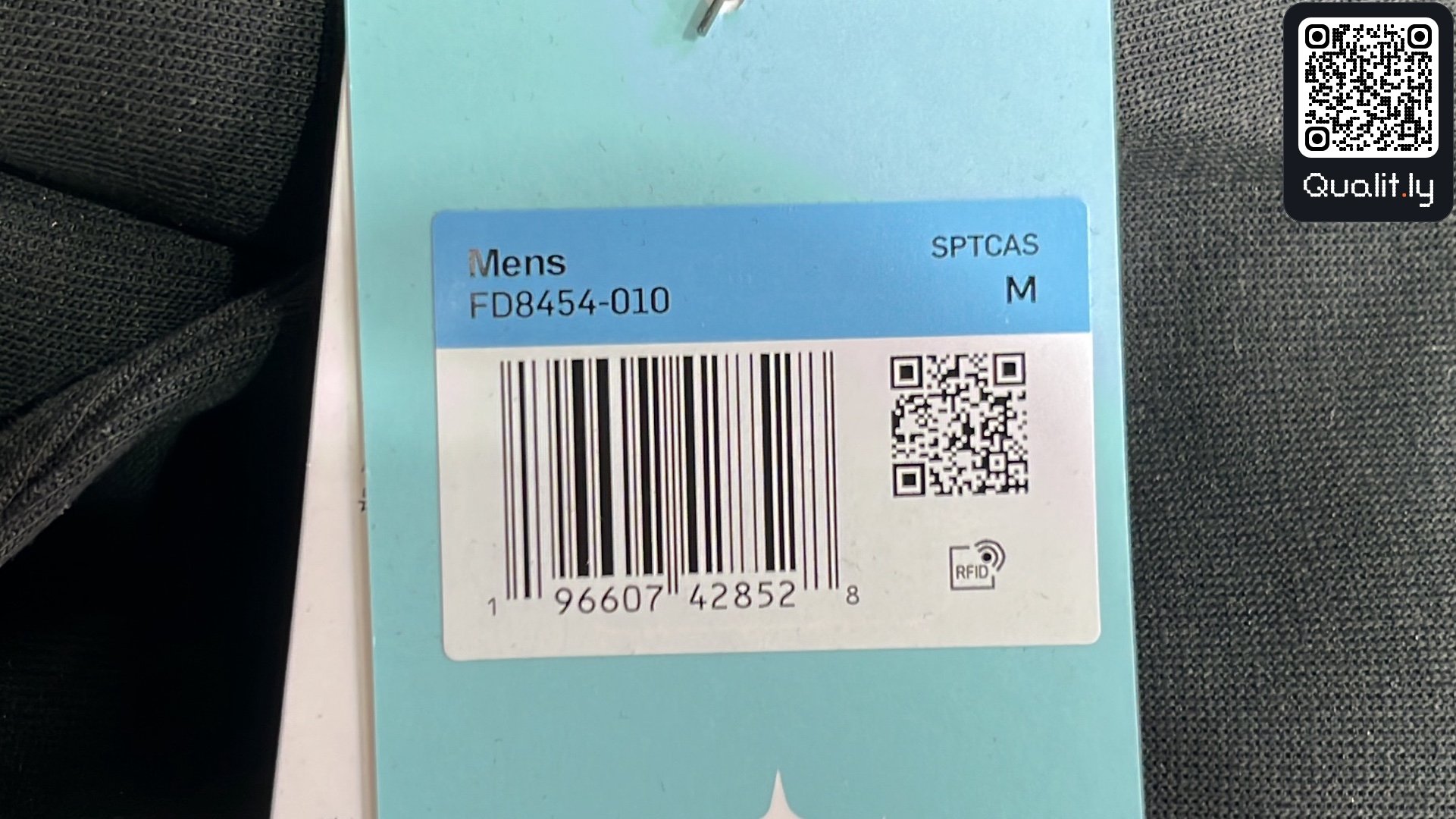 Jacke — QC-Foto 1 von 149