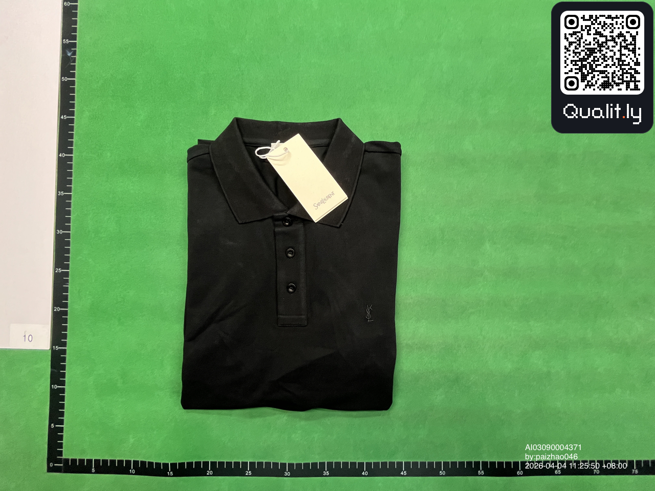 Foto QC 1 di 10