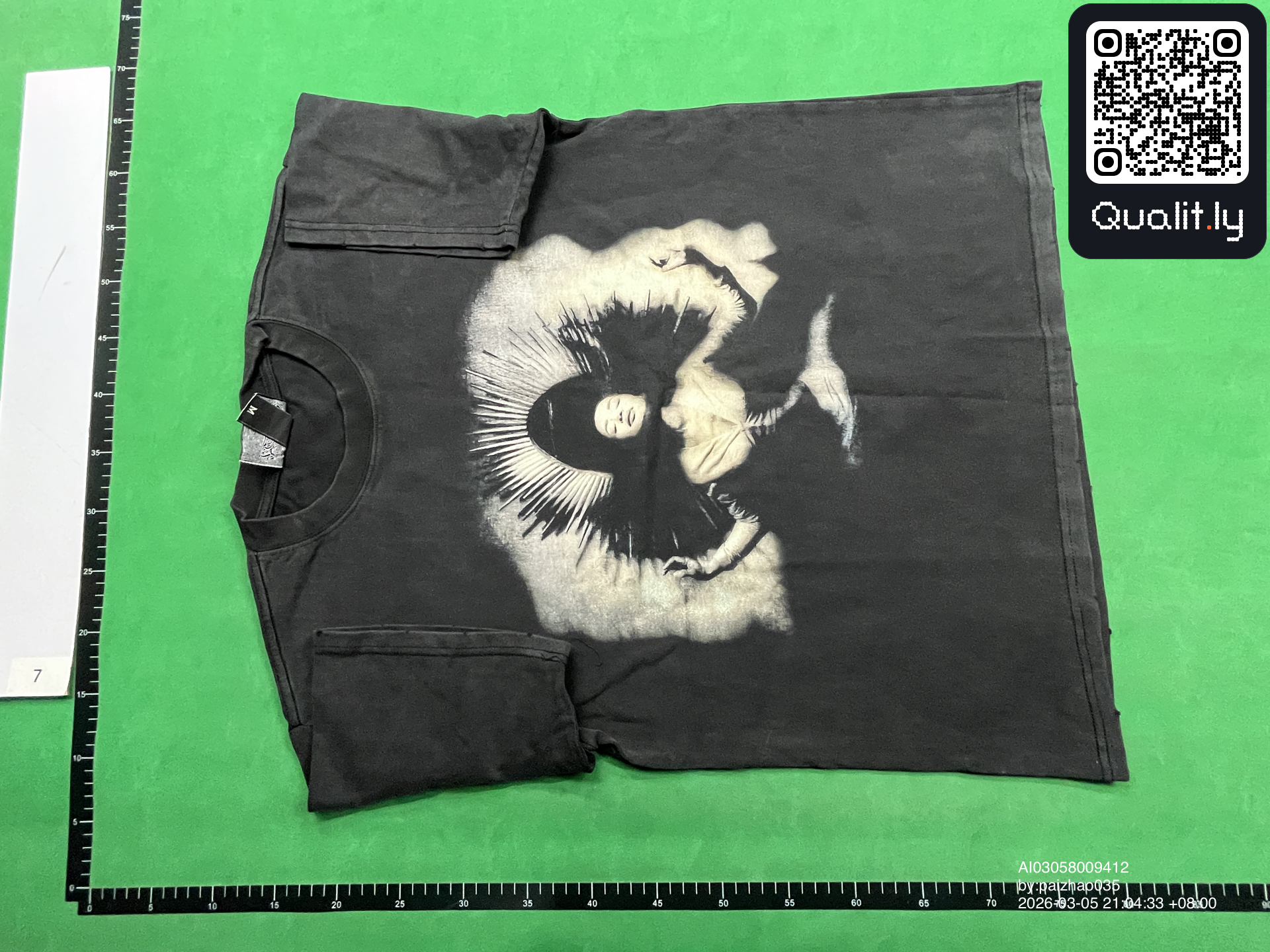 T-shirt QC photo 3 of 10
