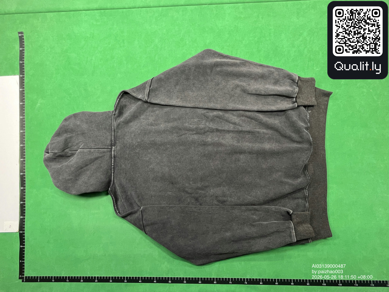 Hoodie QC photo 2 of 26
