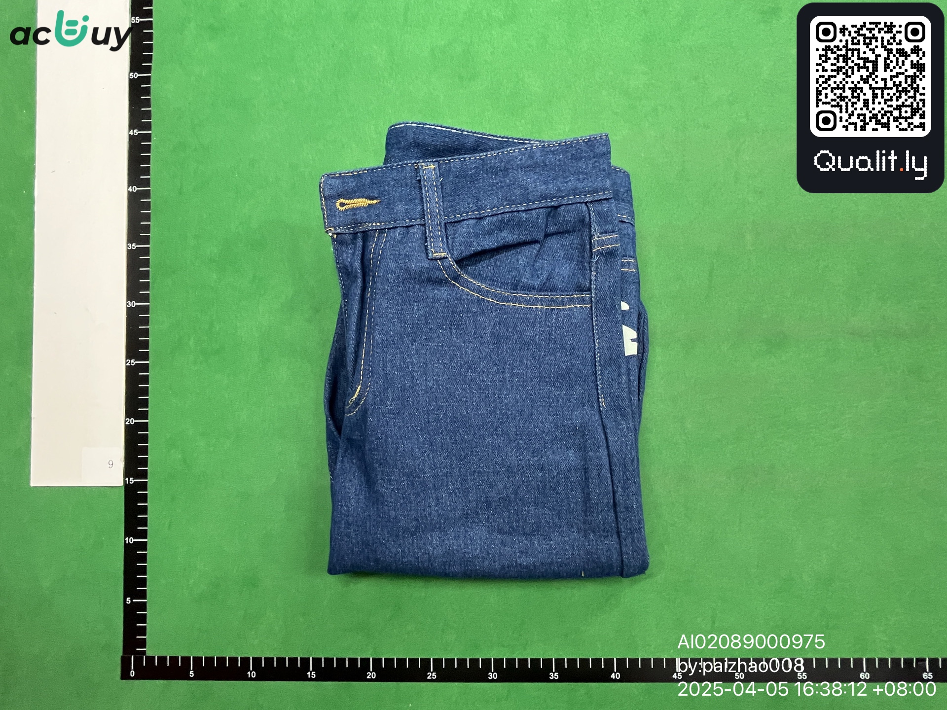 Jeans QC photo 1 of 4