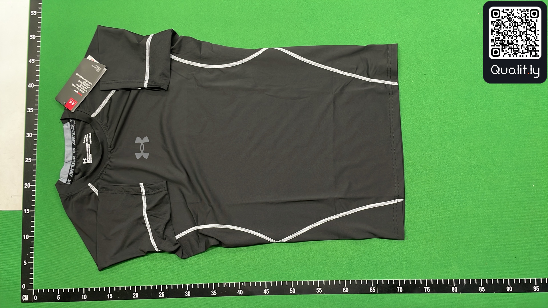 T-shirt — foto QC 2 di 8