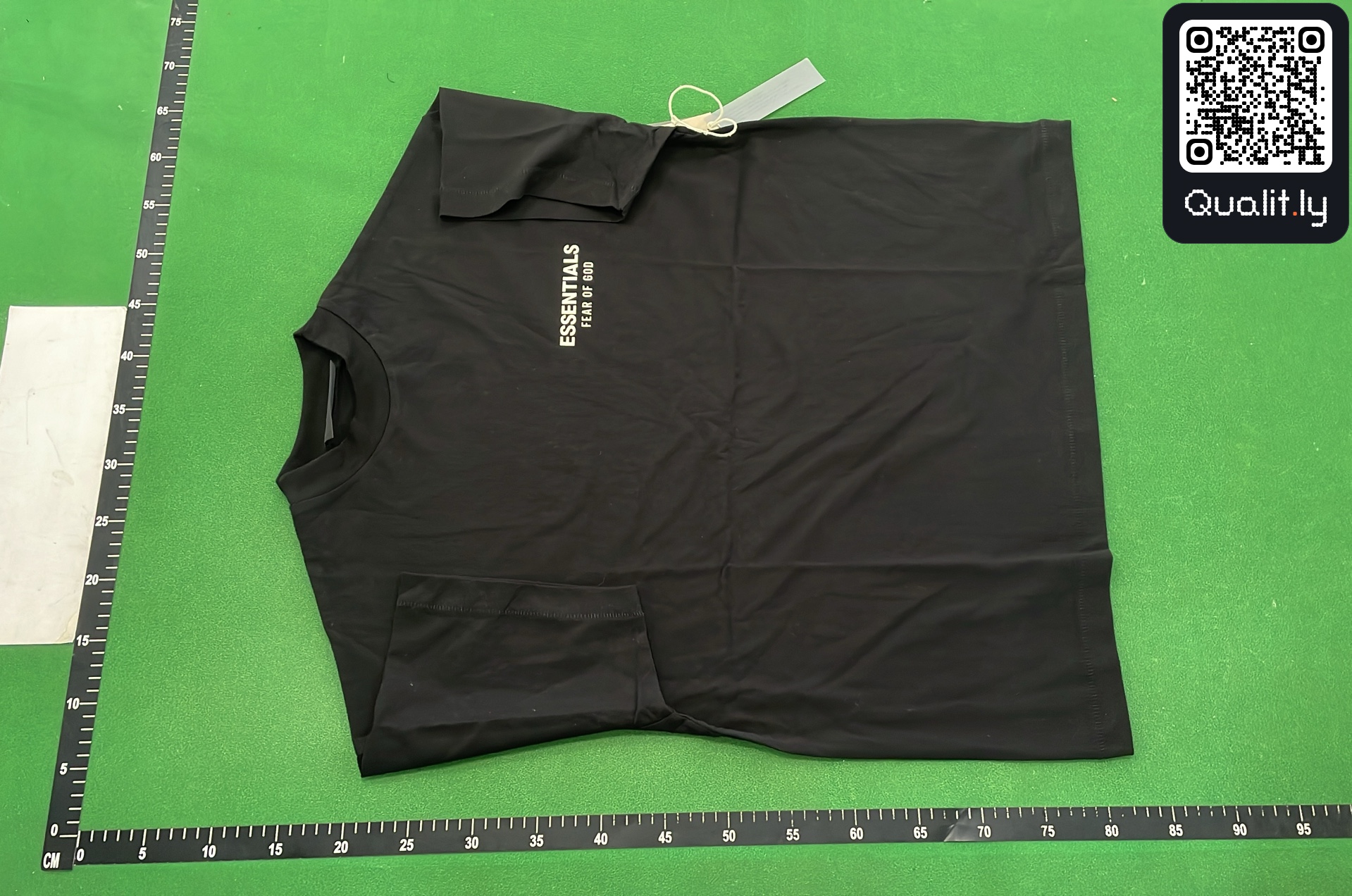 T-shirt QC photo 2 of 140