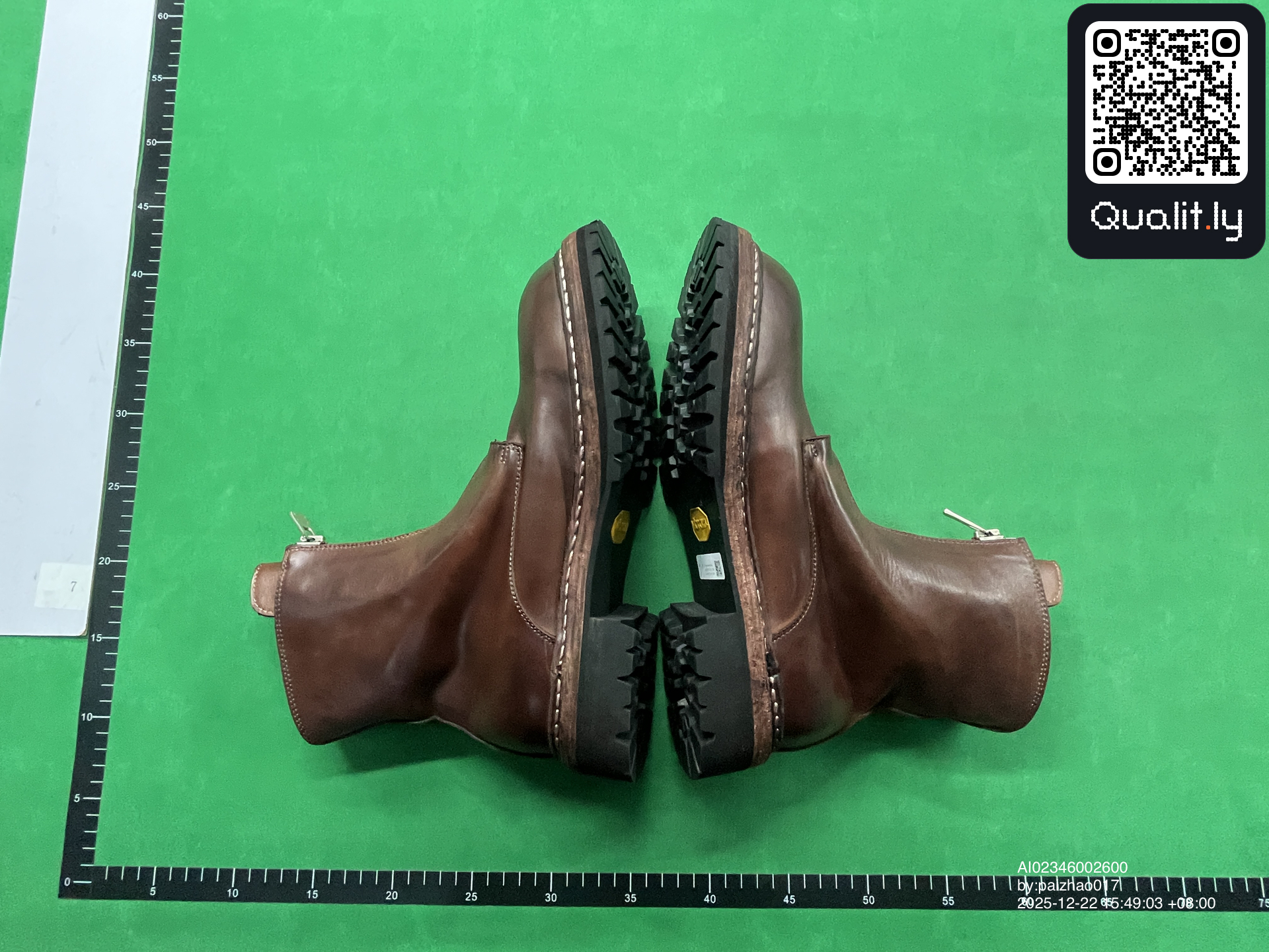 靴子 QC 照片 3 / 10