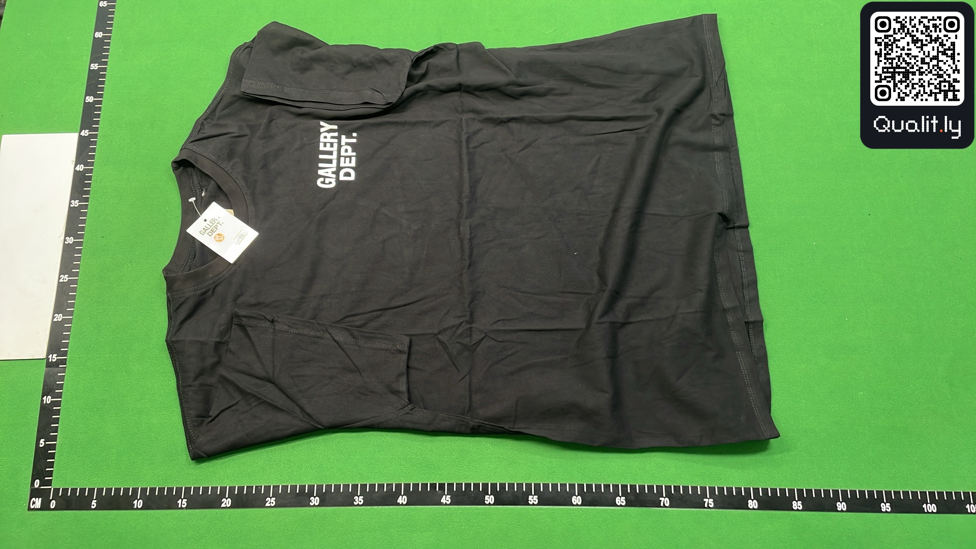 T恤 QC 照片 2 / 46