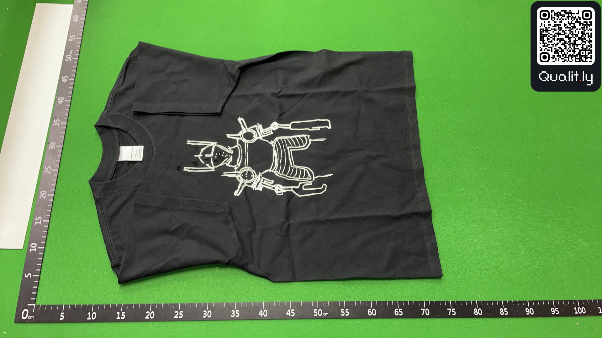T-shirt QC photo 2 of 18