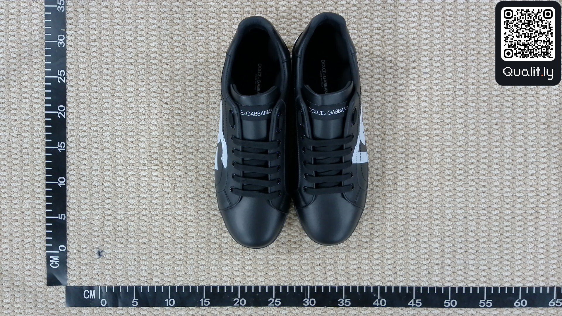 Sneakers QC photo 3 of 20