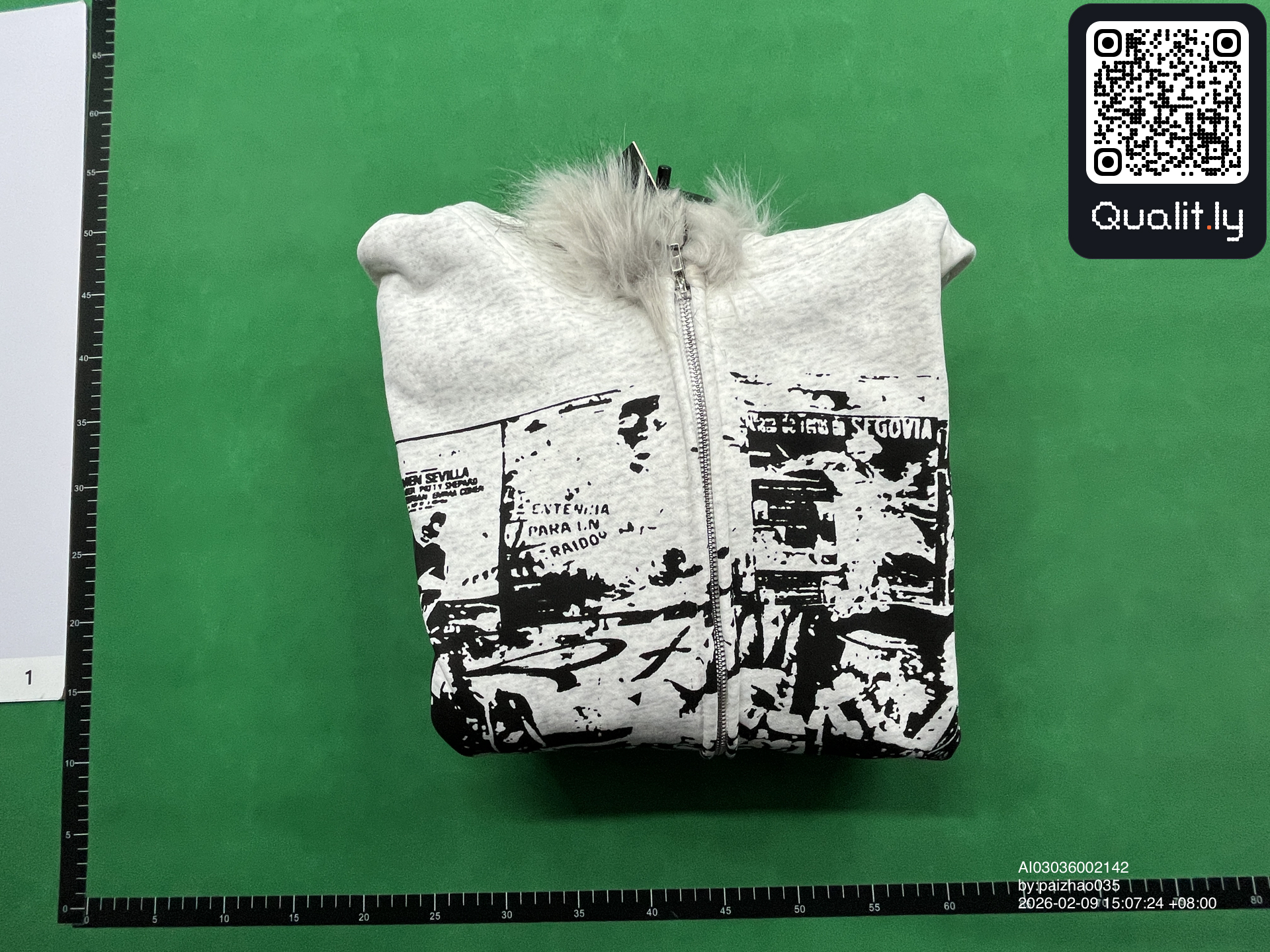 Hoodie QC photo 1 of 4