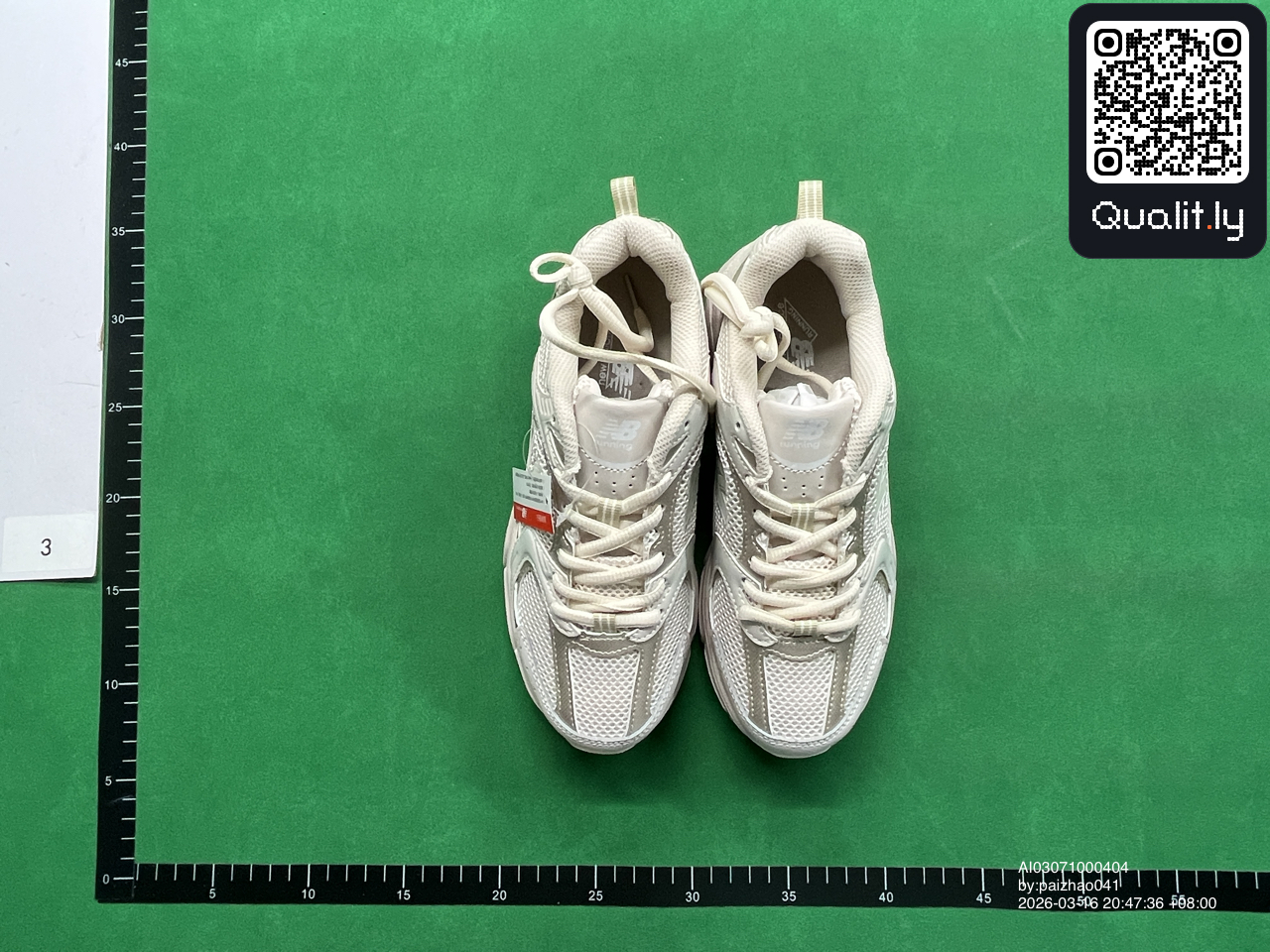 球鞋 QC 照片 1 / 36