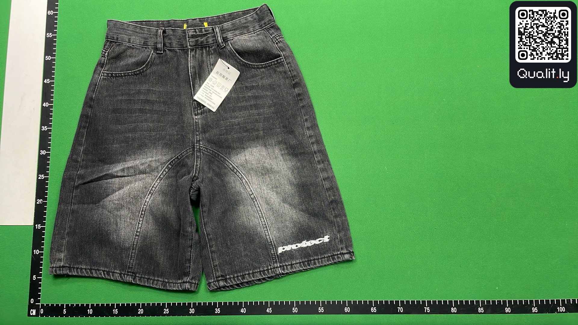 Jeans — foto QC 2 di 105