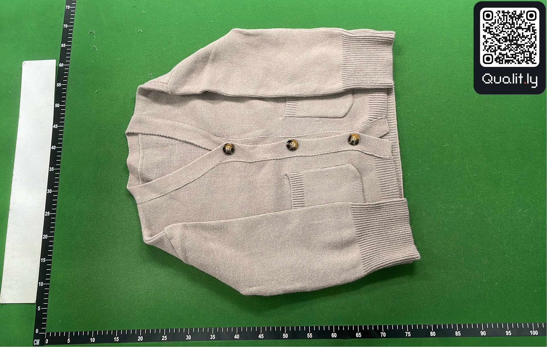 Sweater QC photo 2 of 4