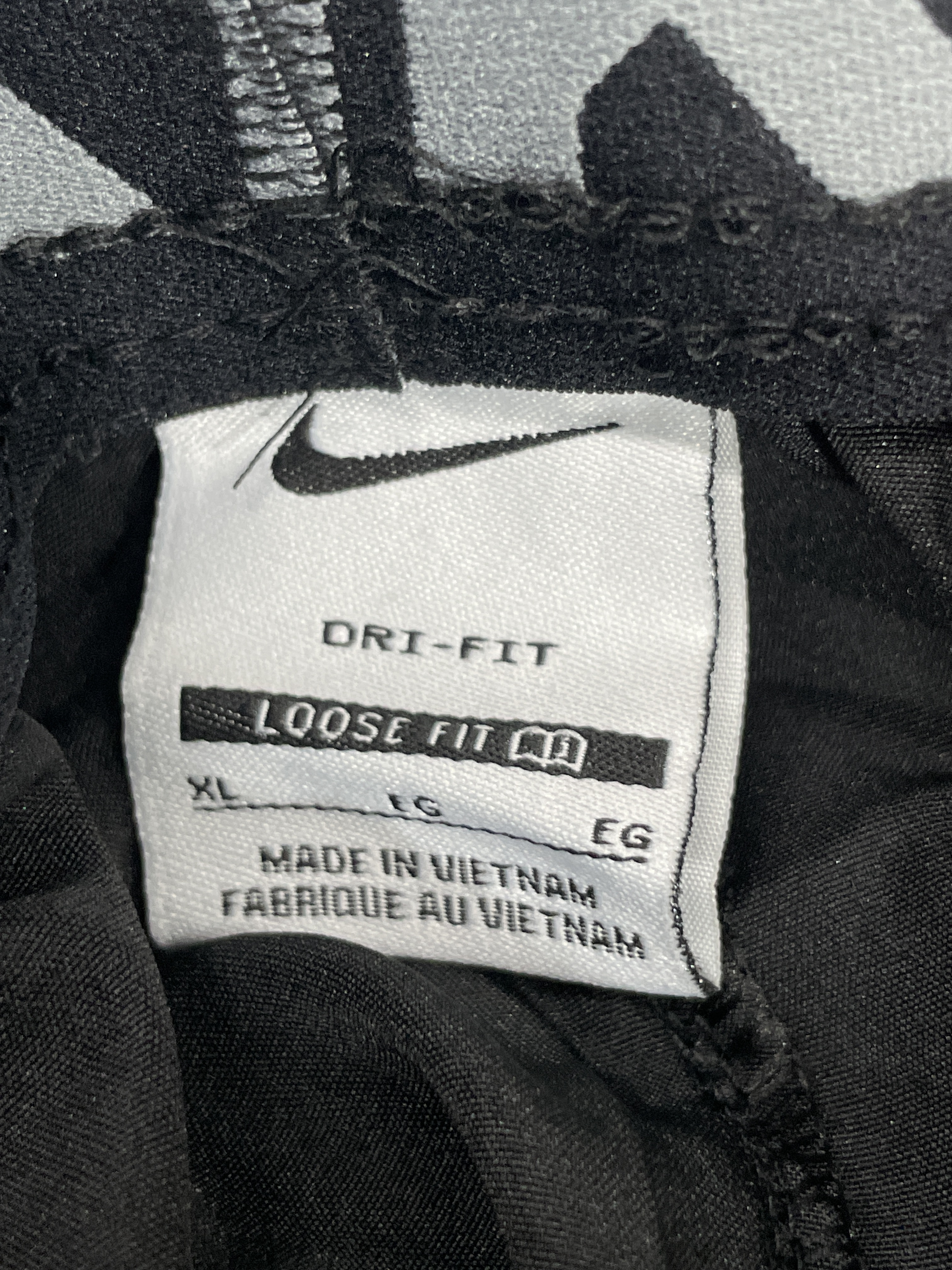 T-shirt — photo QC 2 sur 136