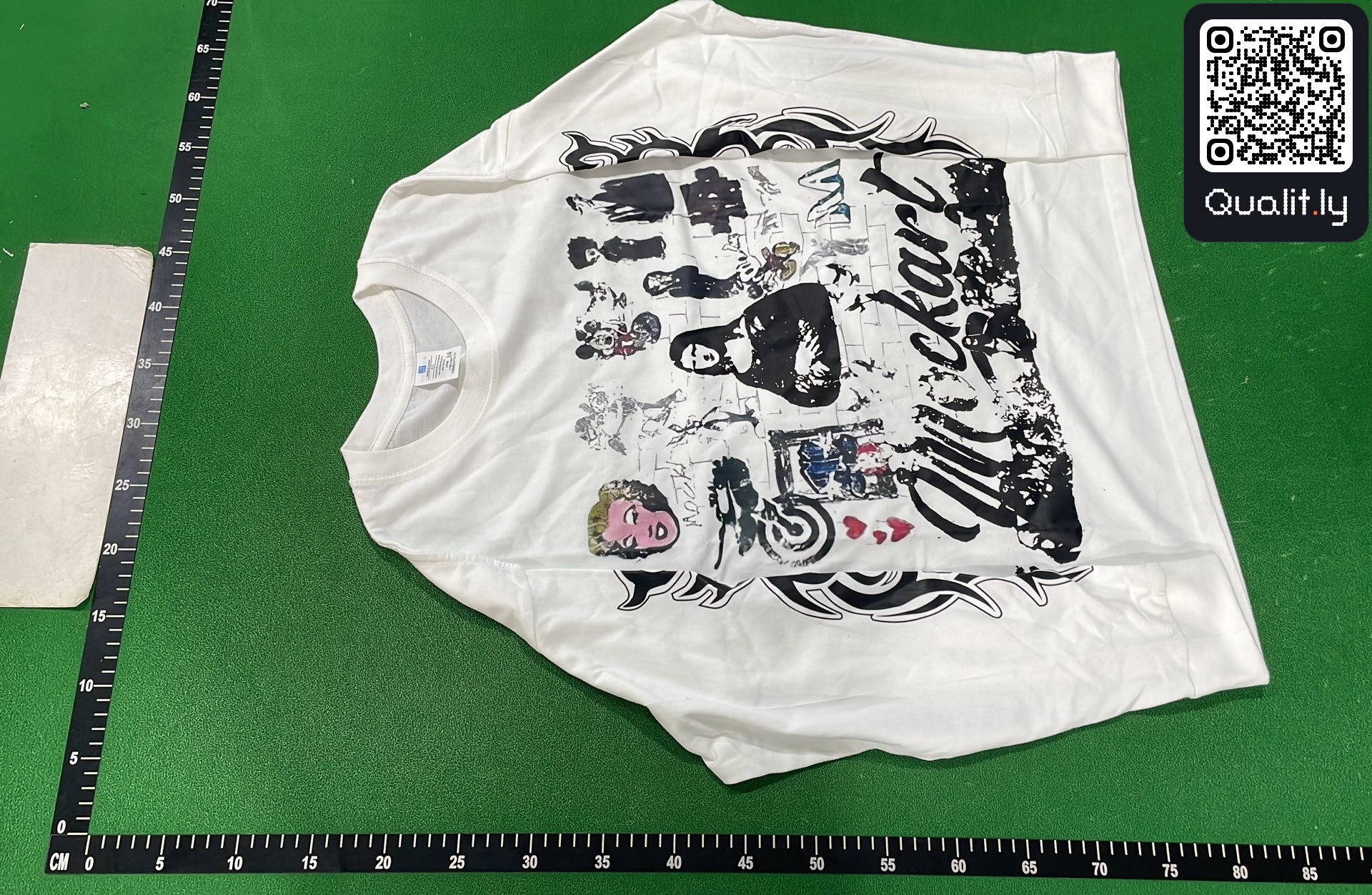 Sweatshirt QC photo 2 of 8