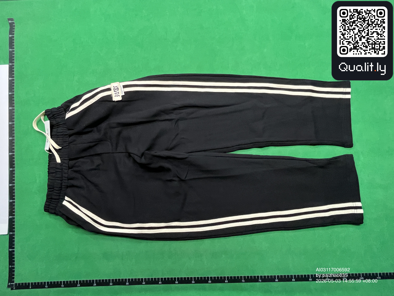 Bluza z kapturem — zdjęcie QC 3 z 86