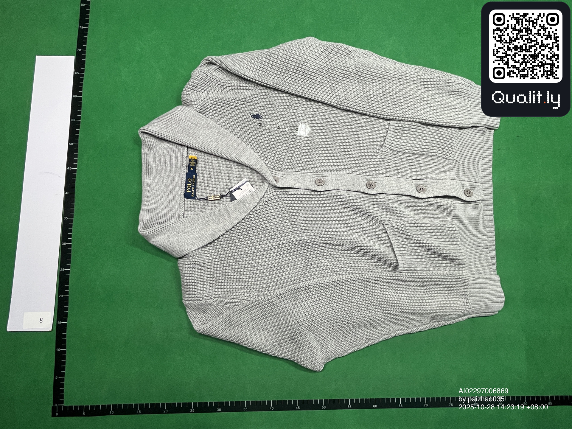 Sweter — zdjęcie QC 3 z 4