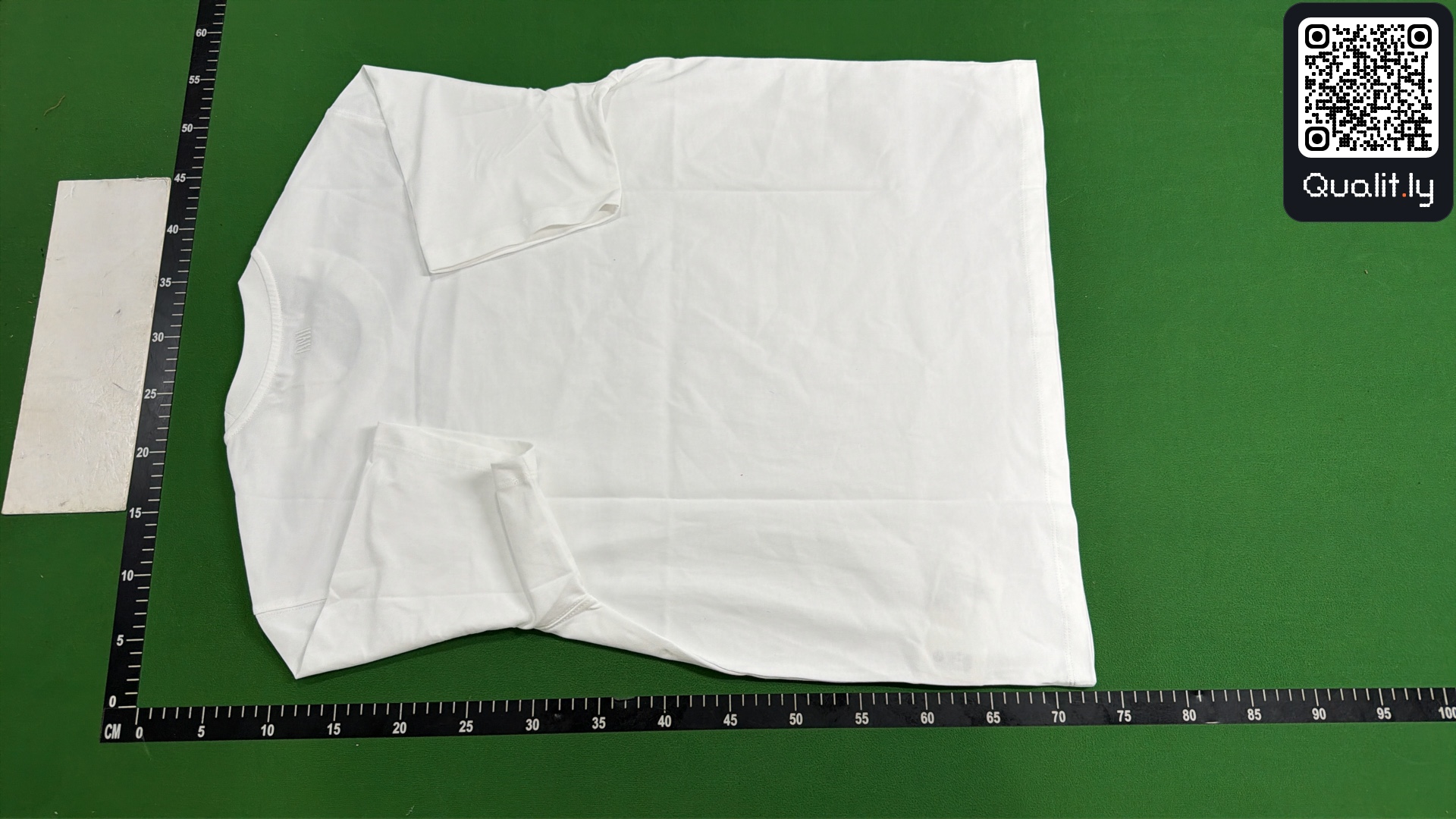 T-Shirt — QC-Foto 3 von 143