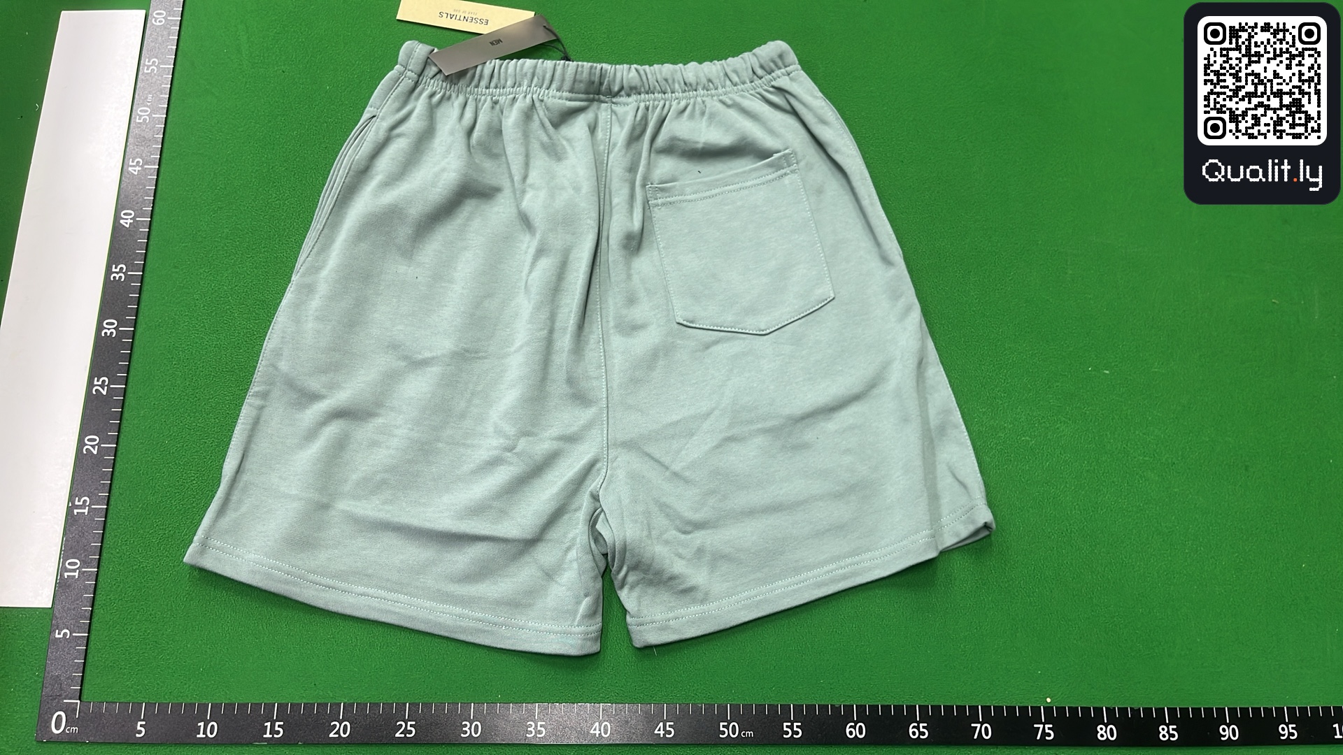 Korte broek — QC-foto 3 van 4