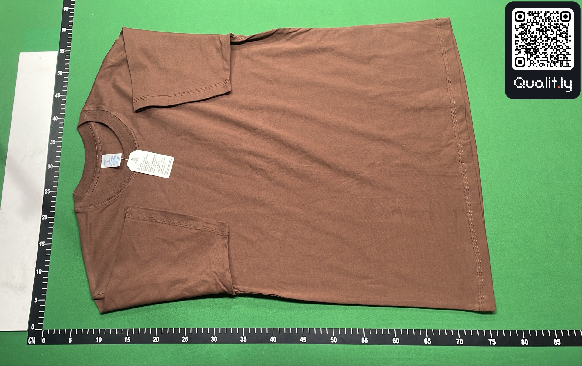T-shirt — QC-foto 2 av 4