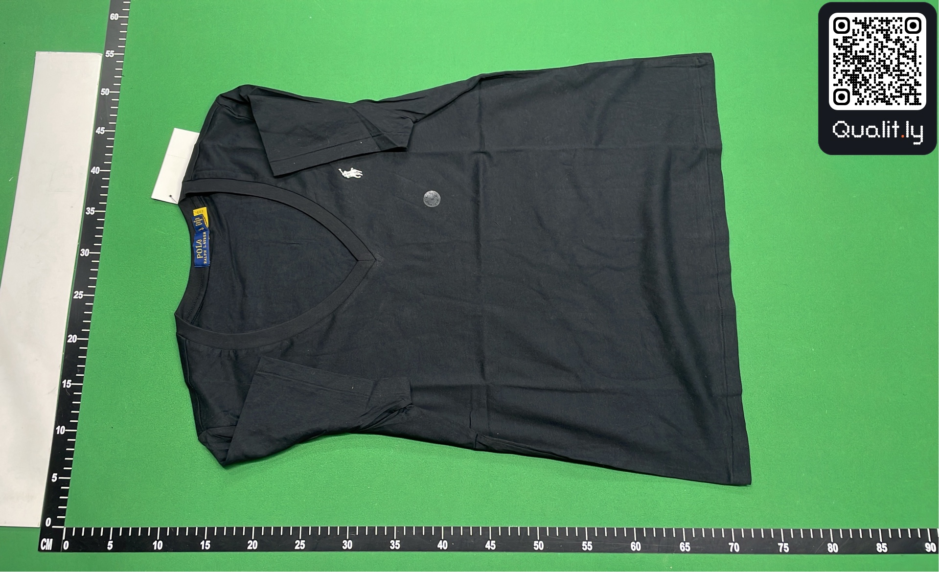 T-Shirt — QC-Foto 2 von 12