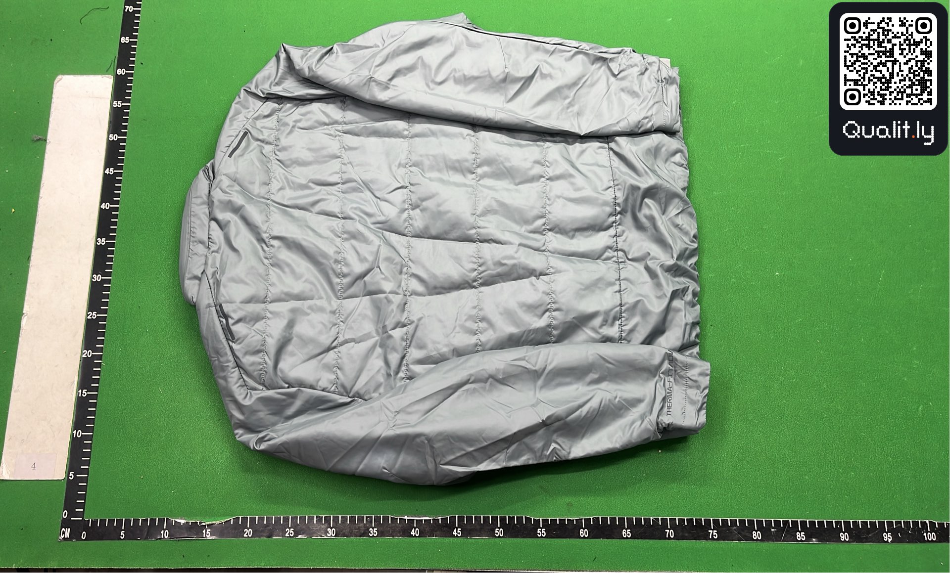 夹克 QC 照片 3 / 12
