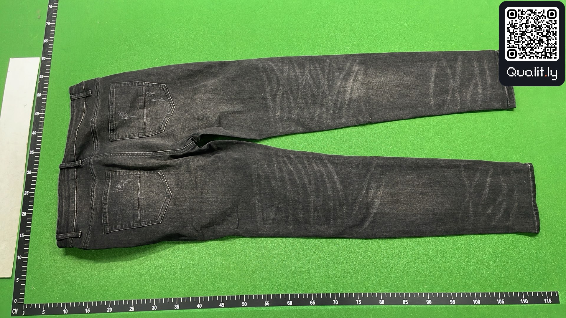 Jeans — QC-Foto 3 von 8