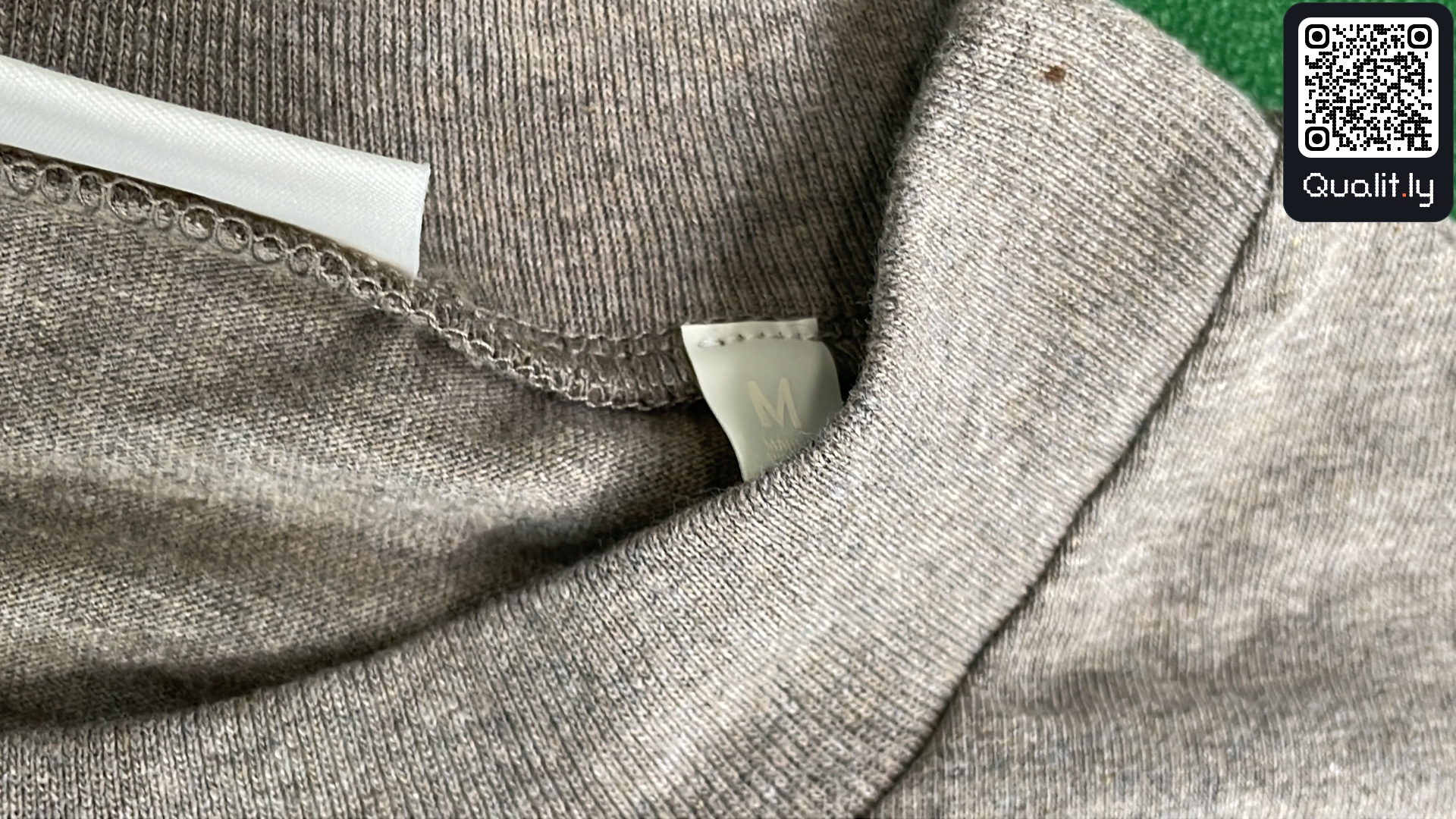 T-shirt QC photo 1 of 157