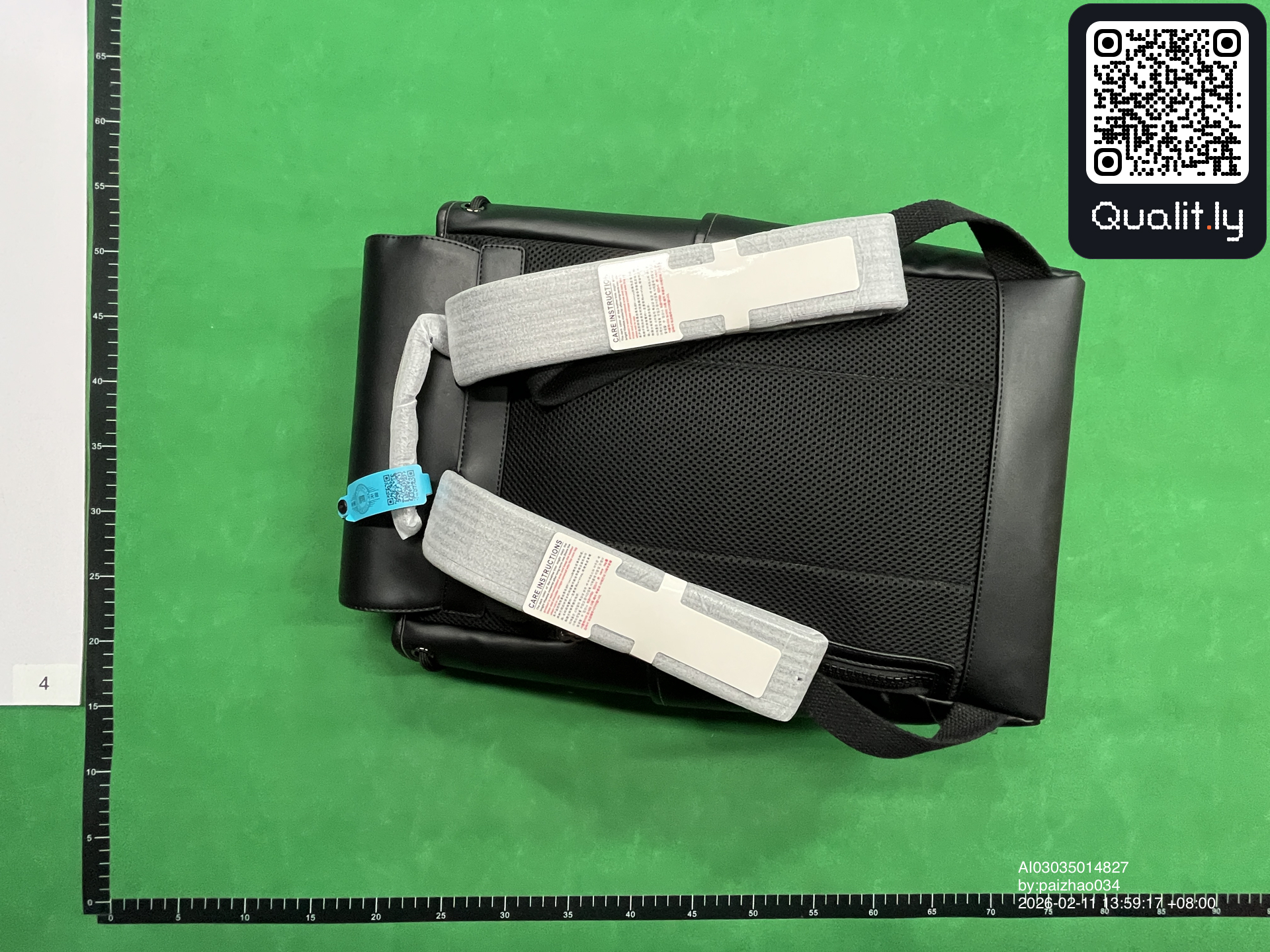 Bag QC photo 2 of 15