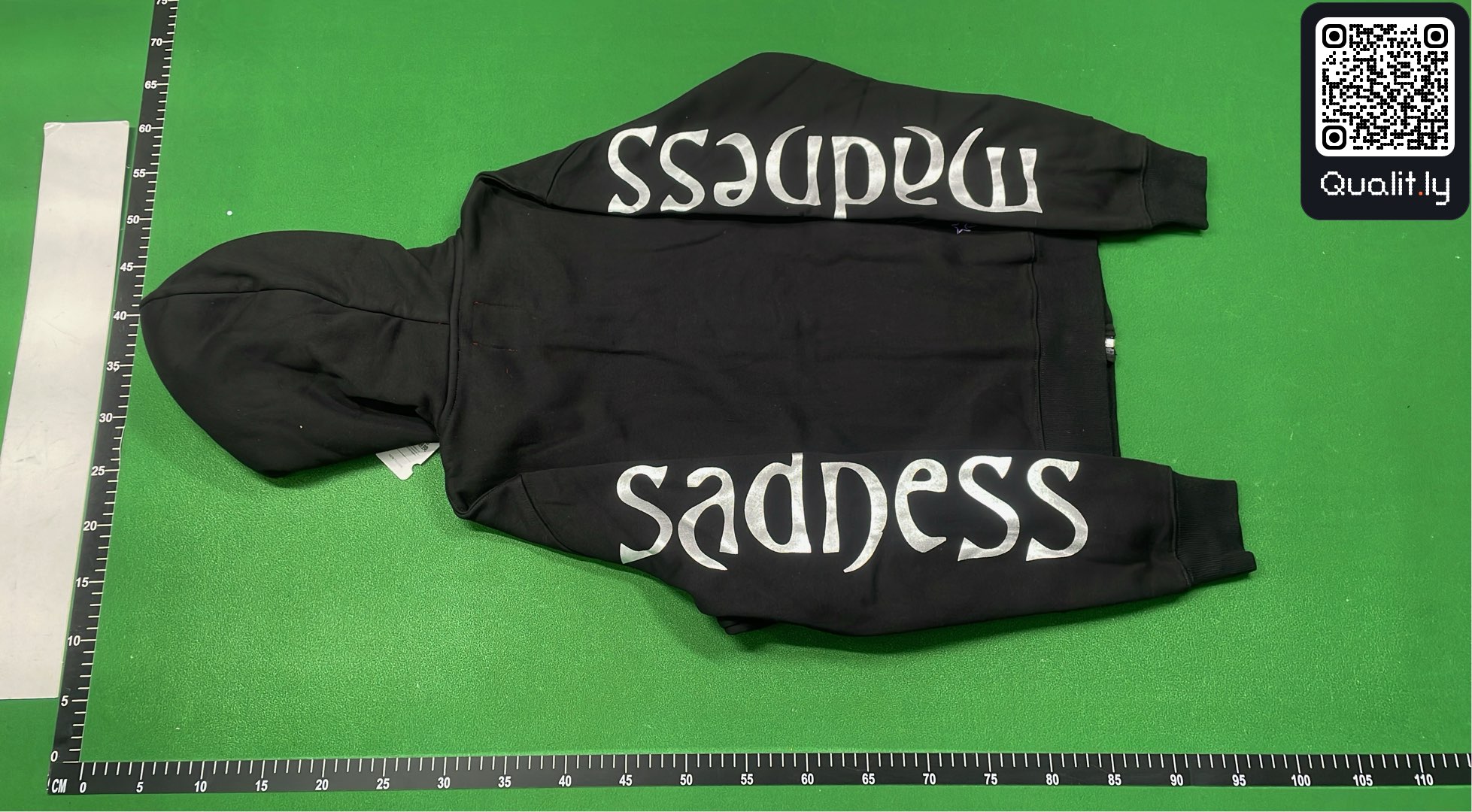 Hoodie QC photo 3 of 14