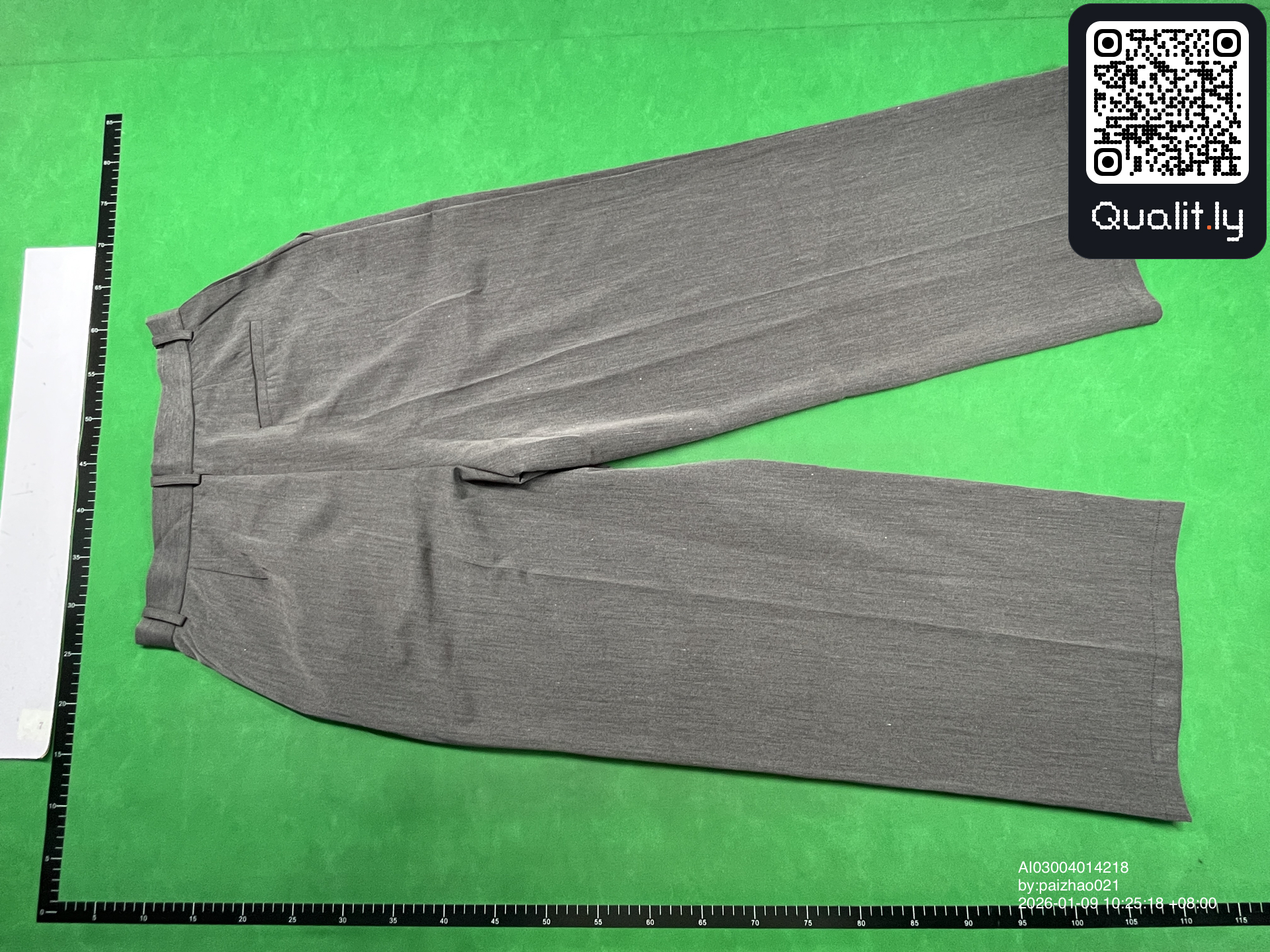 Pantalón — foto QC 2 de 50