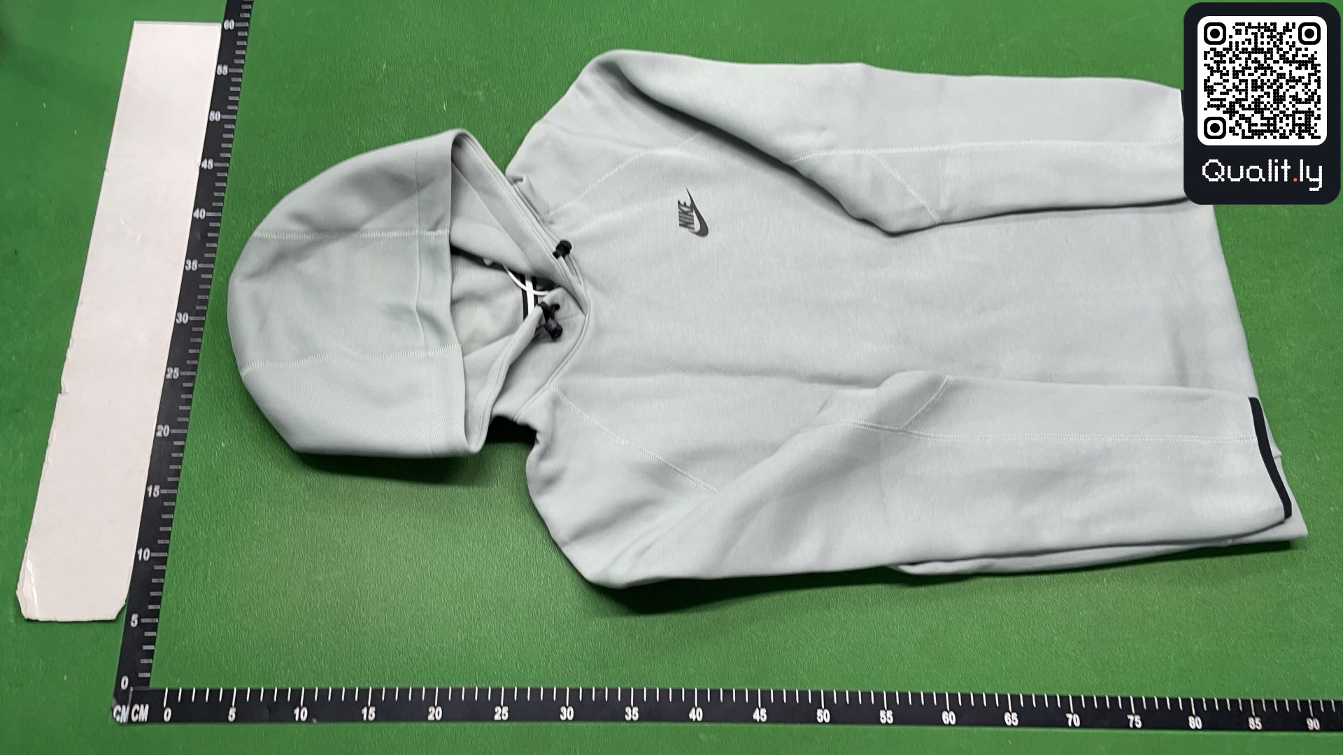 连帽卫衣 QC 照片 2 / 4
