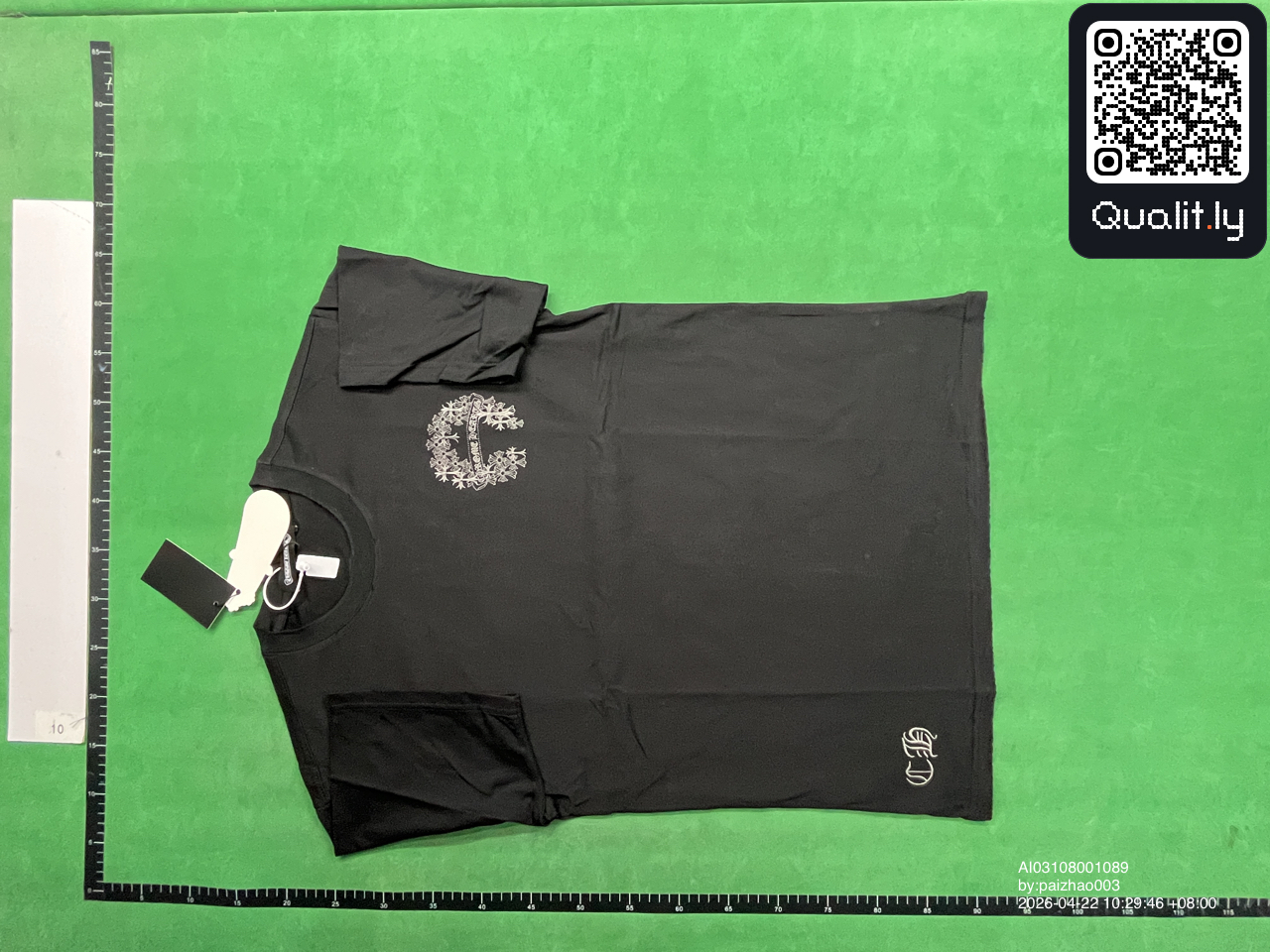 T-shirt — photo QC 3 sur 16