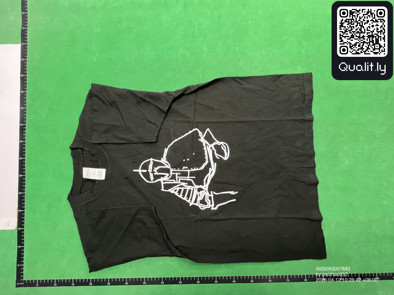 T-shirt — photo QC 1 sur 26