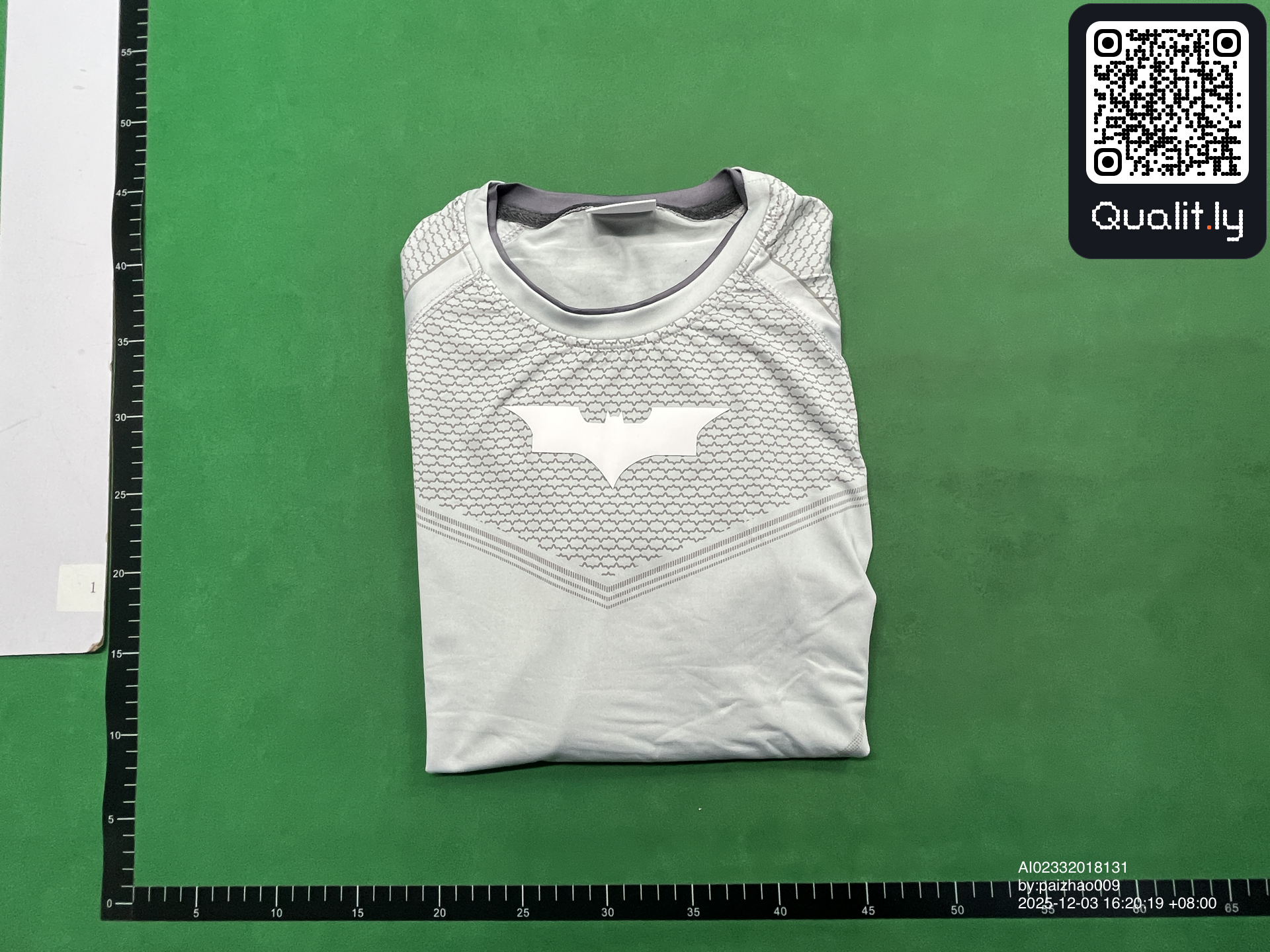 T-shirt — QC-foto 1 van 4