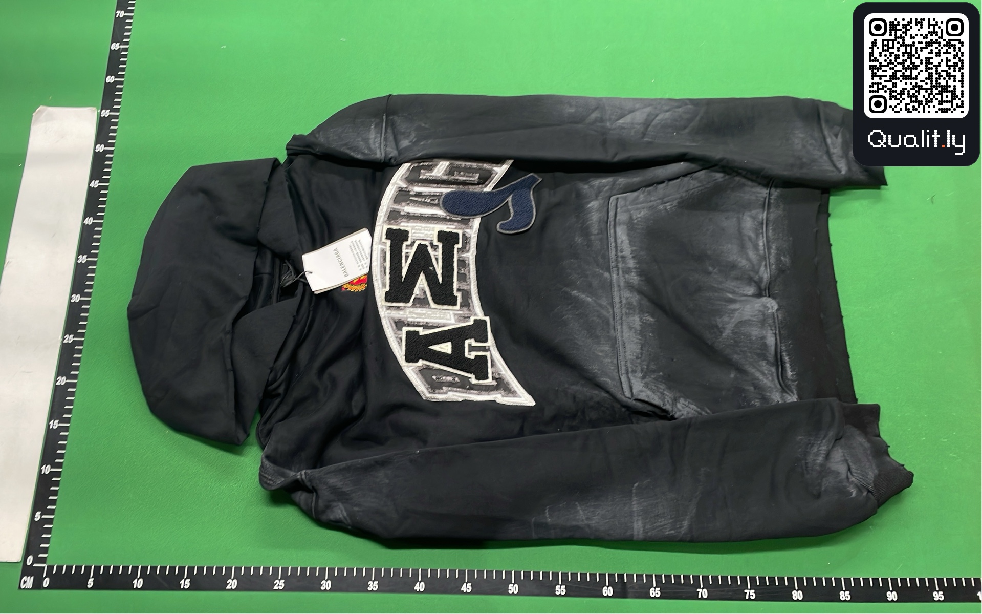 Foto QC 2 de 4