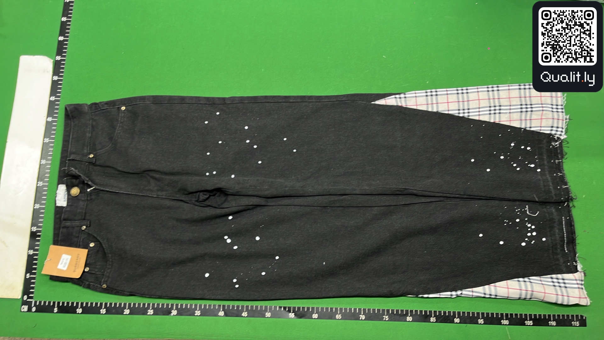 Jeans — QC-foto 2 av 12