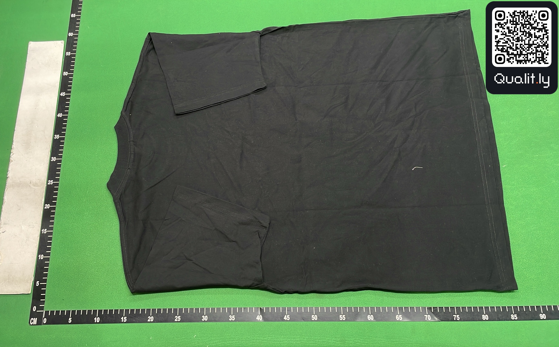 T-shirt — foto QC 3 di 4