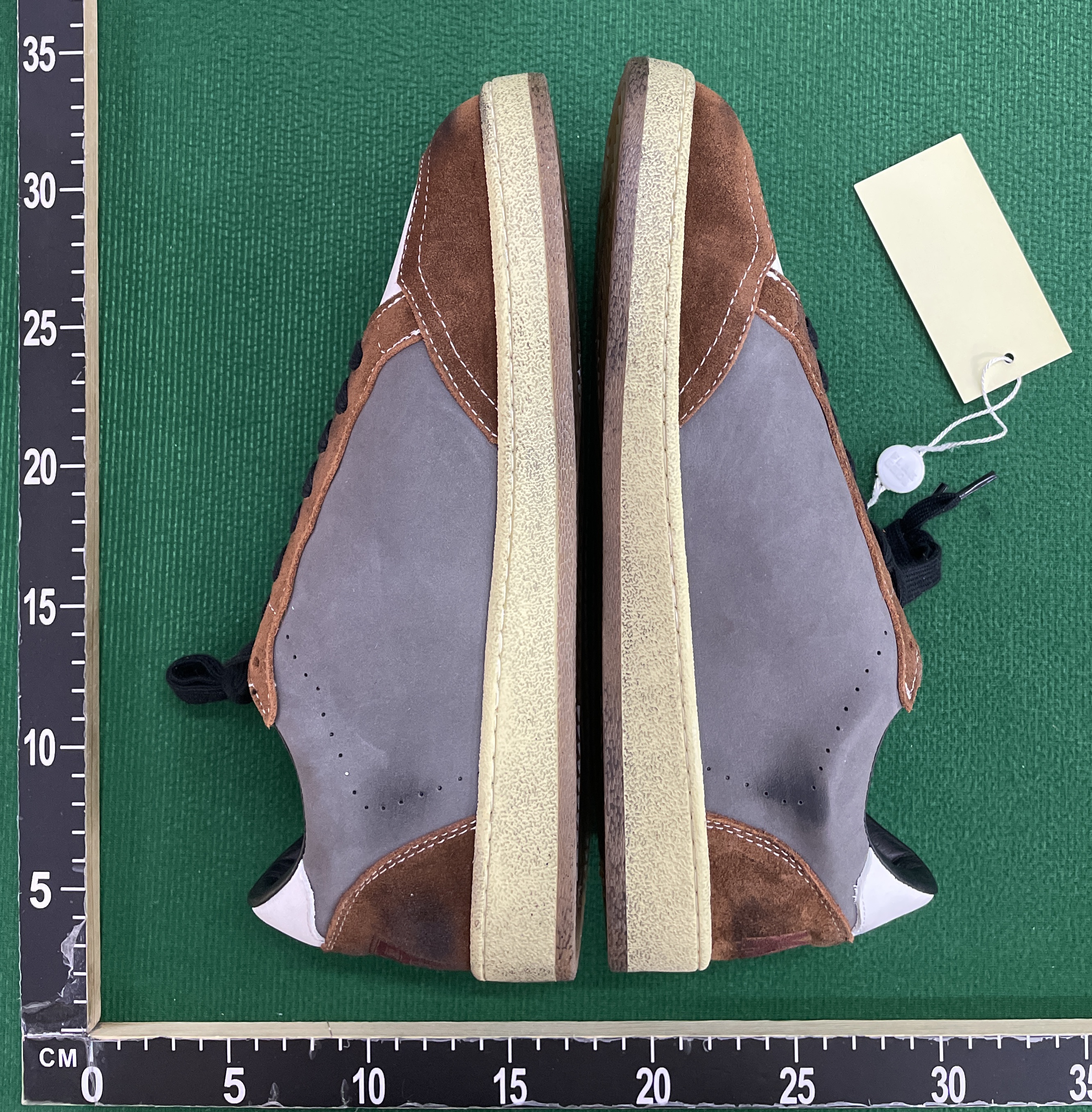 球鞋 QC 照片 3 / 9