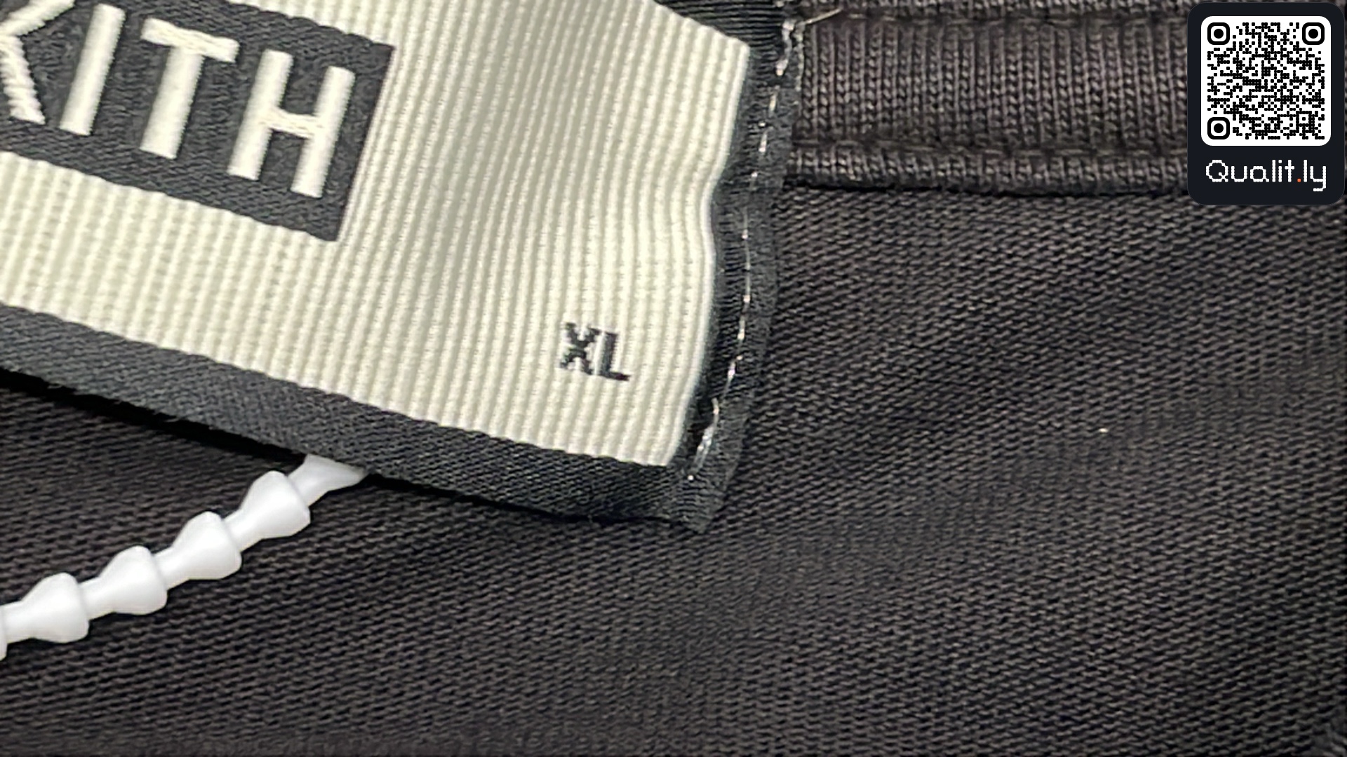 T-shirt — QC-foto 1 van 12