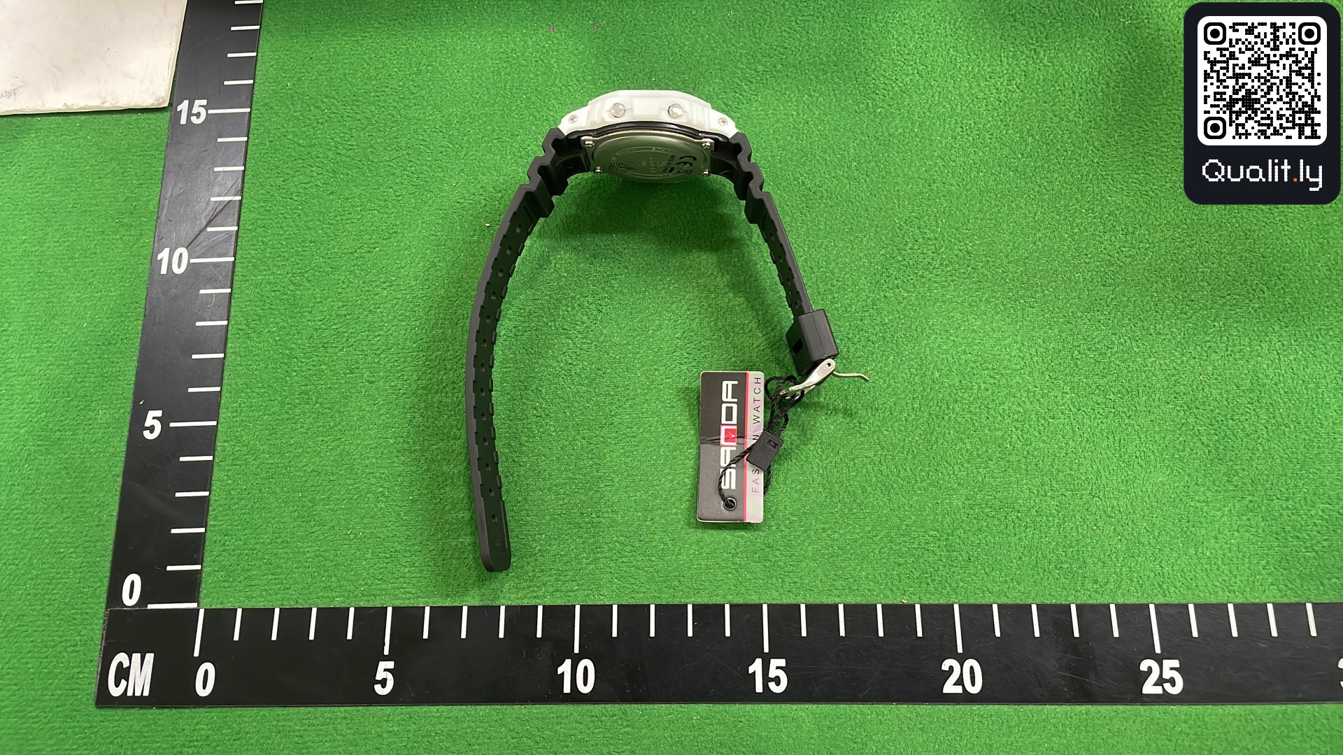 Zegarek — zdjęcie QC 3 z 9