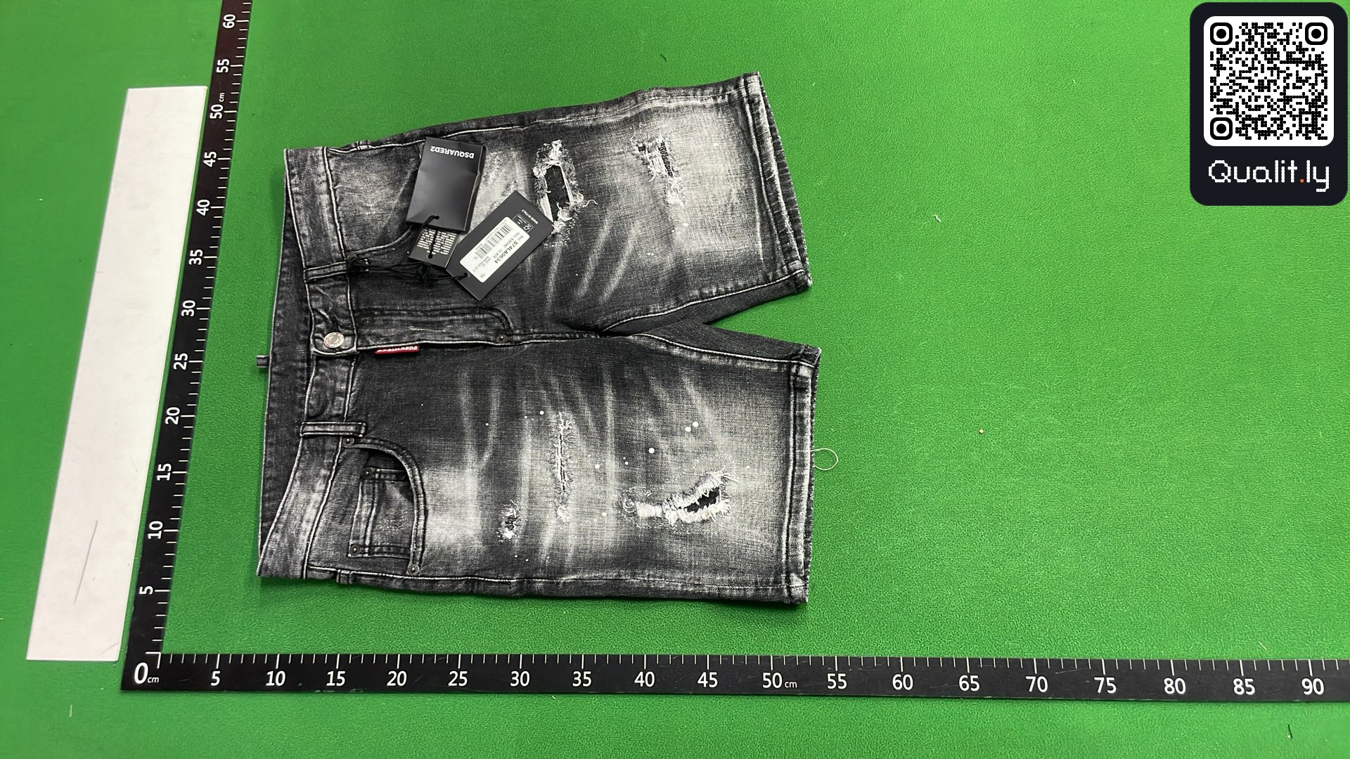 Jeans QC photo 2 of 12