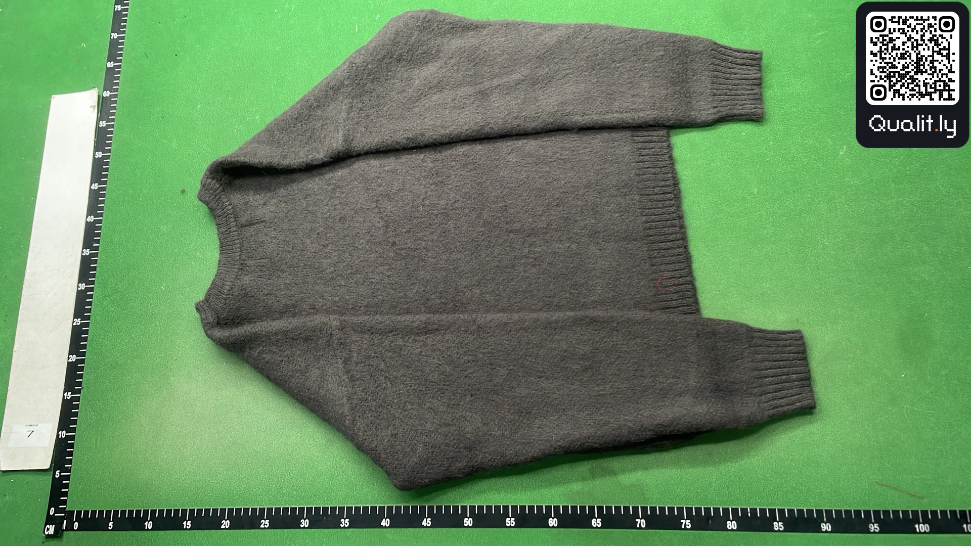 Sweater QC photo 3 of 14