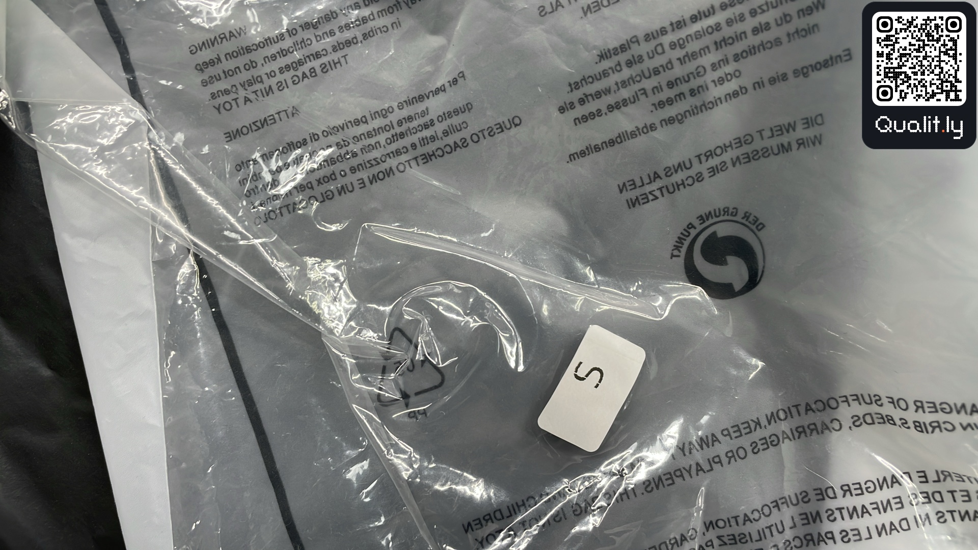 Sweatshirt — QC-Foto 1 von 4